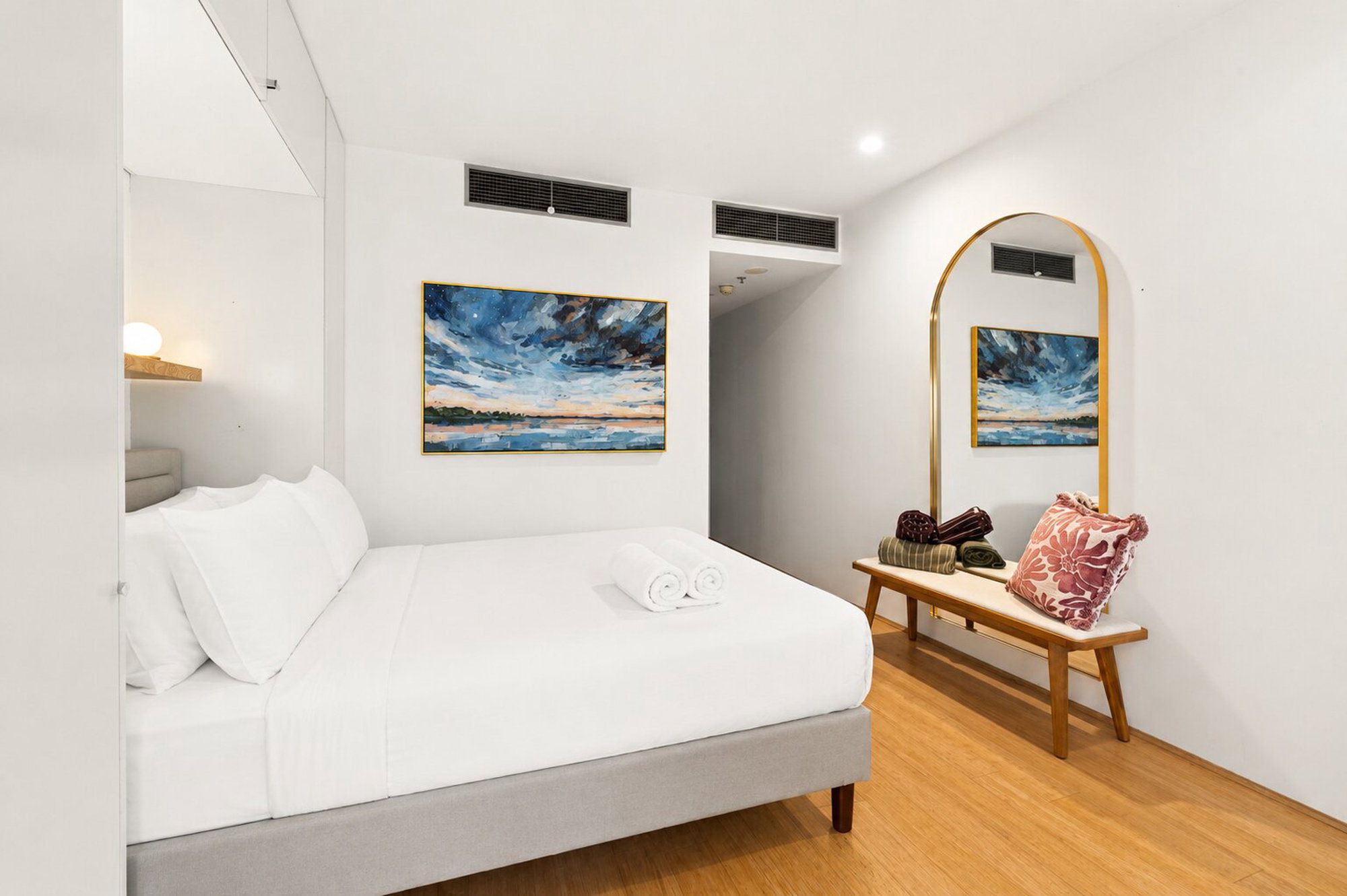 Furnished 1 Bedroom Apartment in Darlinghurst