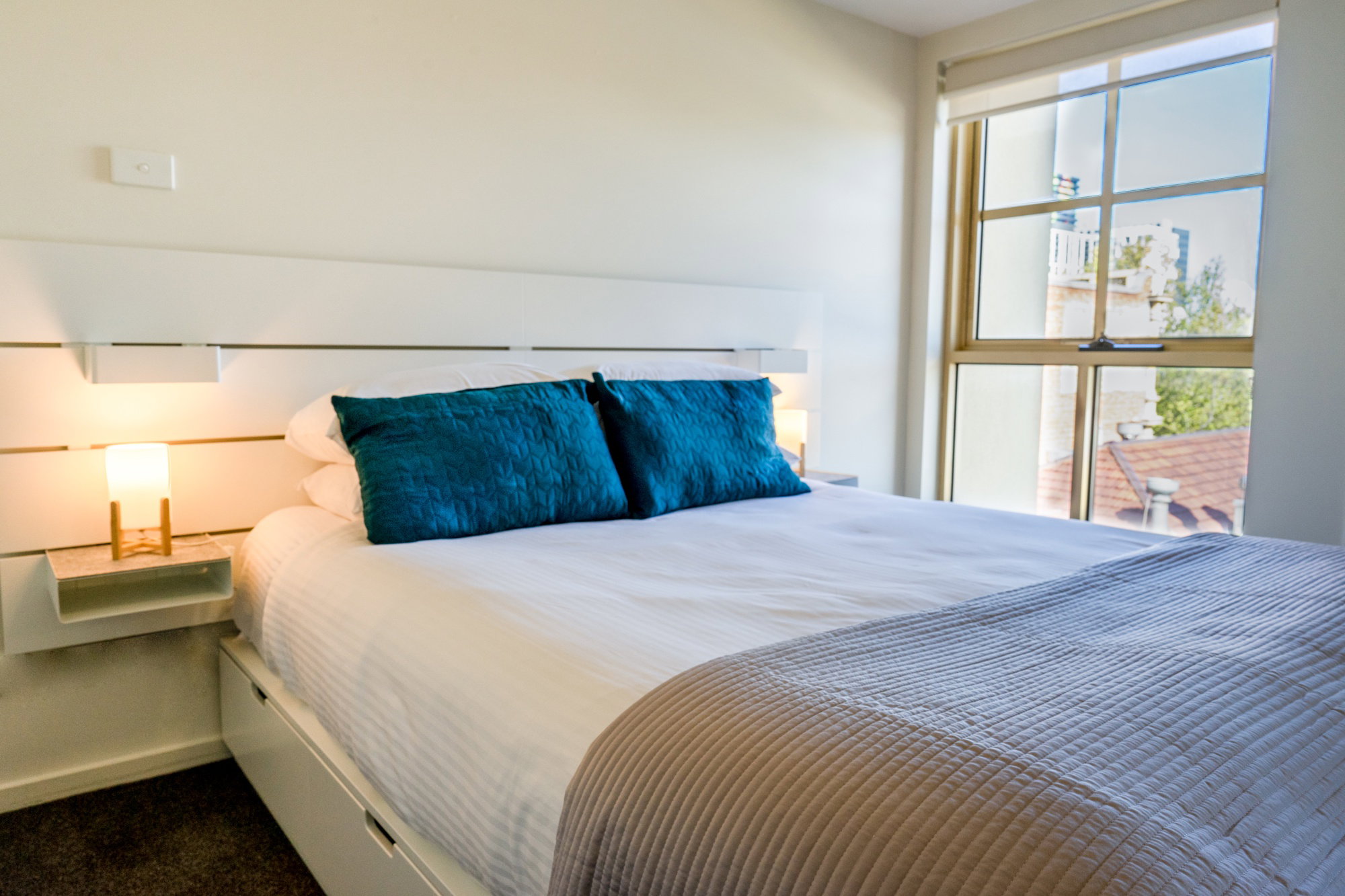 Furnished 1 Bedroom Apartment in Carlton