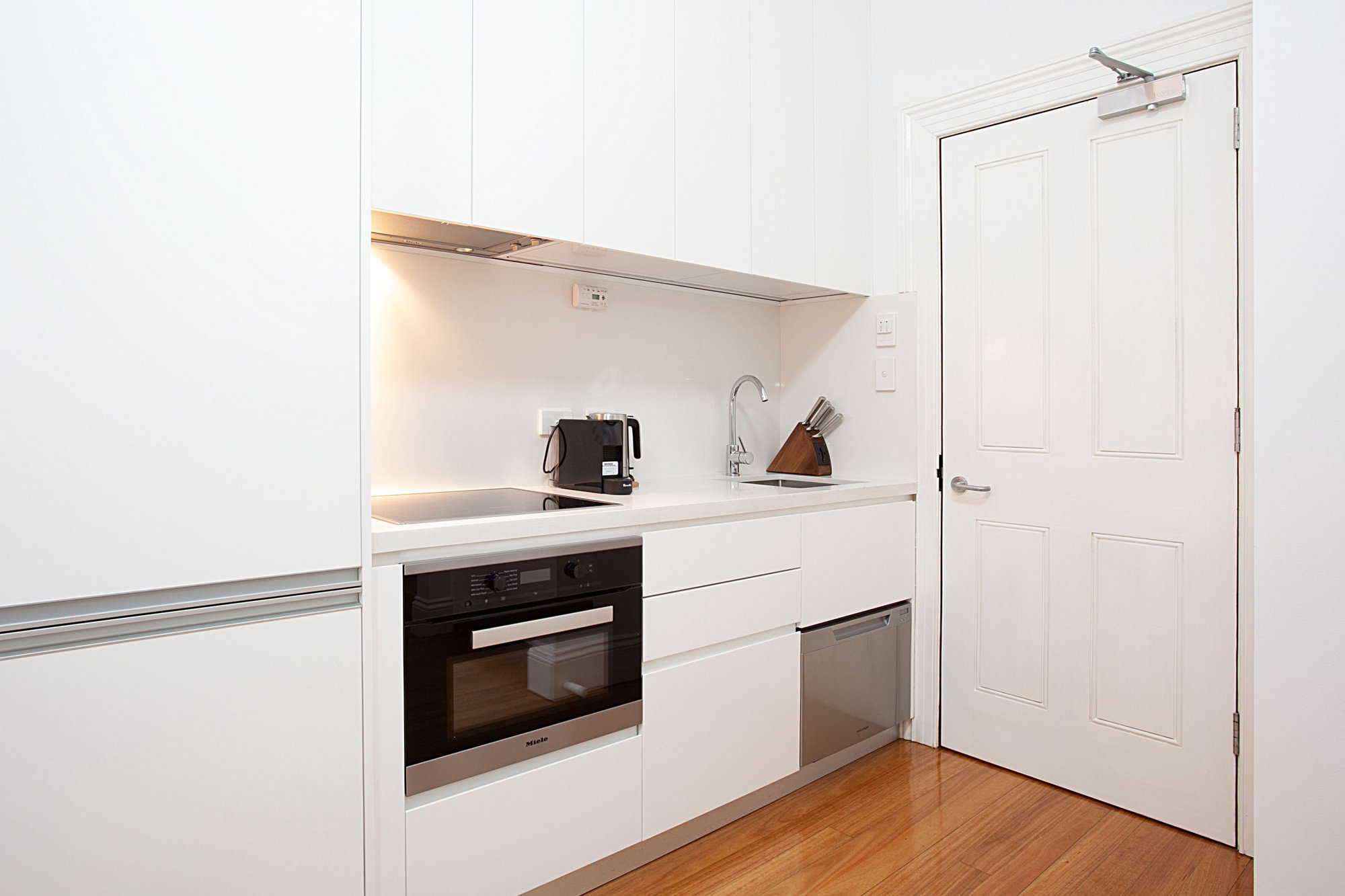 Furnished 1 Bedroom Rental in Fairfield West