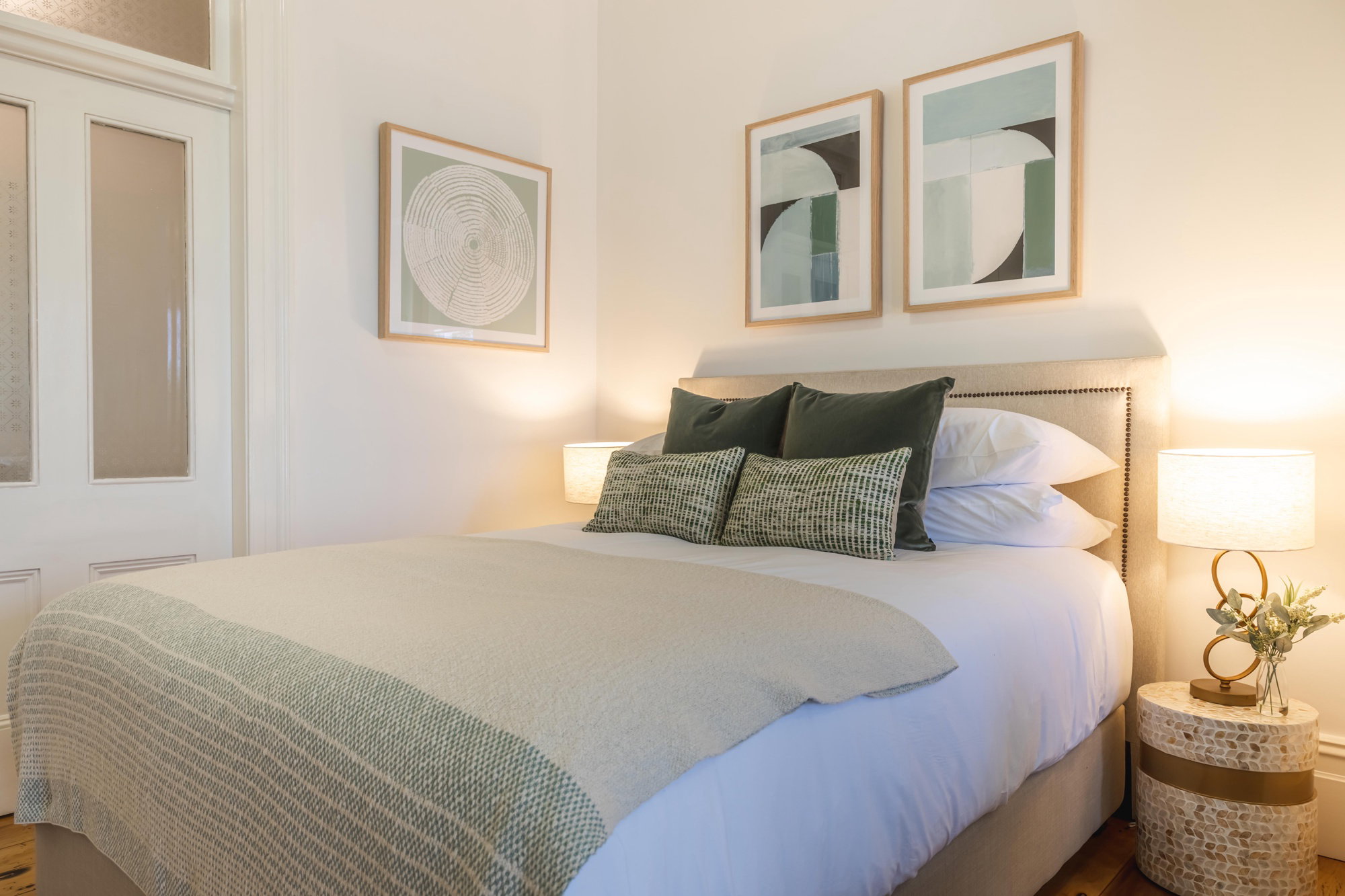 Furnished 1 Bedroom Apartment in Glebe