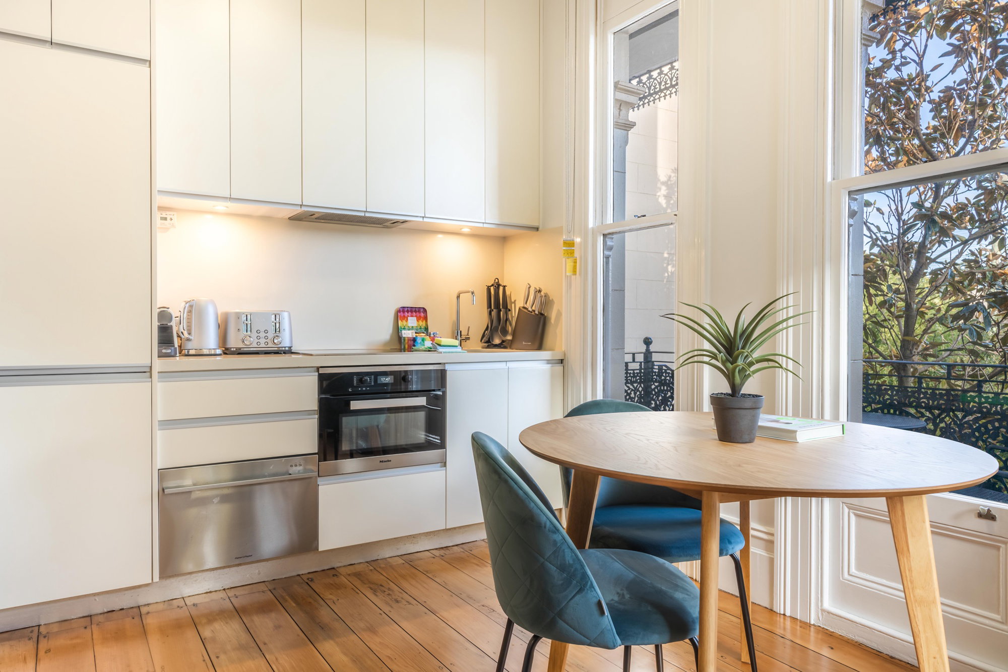 Furnished 1 Bedroom Apartment in Glebe