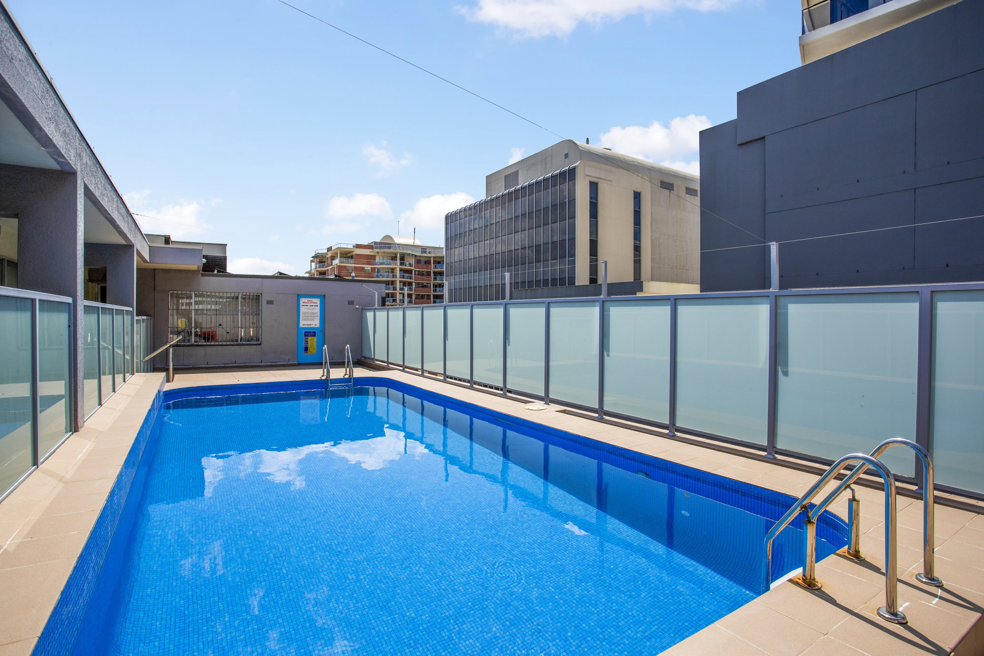 Furnished 1 Bedroom Rental in Bondi Junction