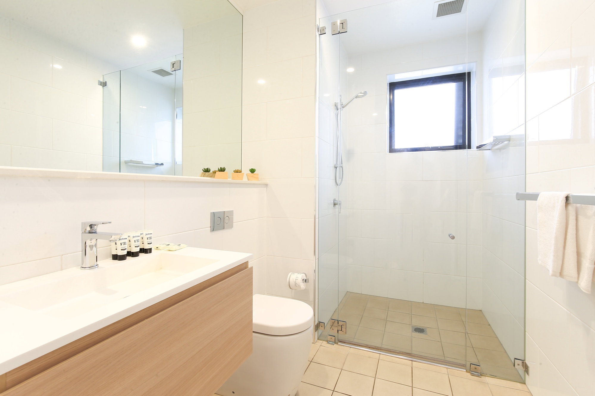 Furnished 2 Bedroom Apartment in Batemans Bay