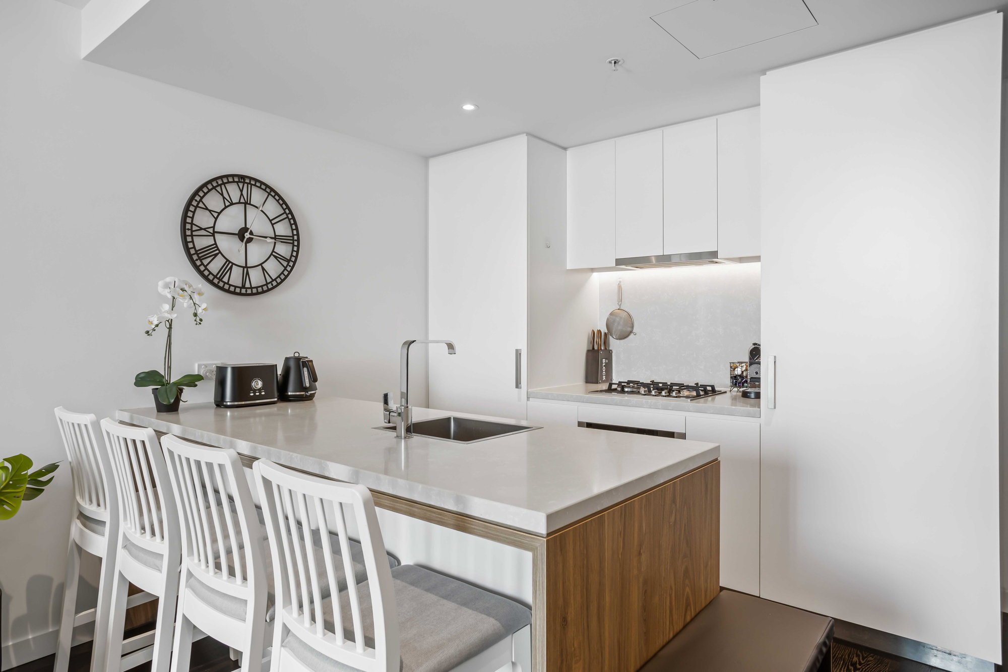 Furnished 1 Bedroom Apartment in Fortitude Valley