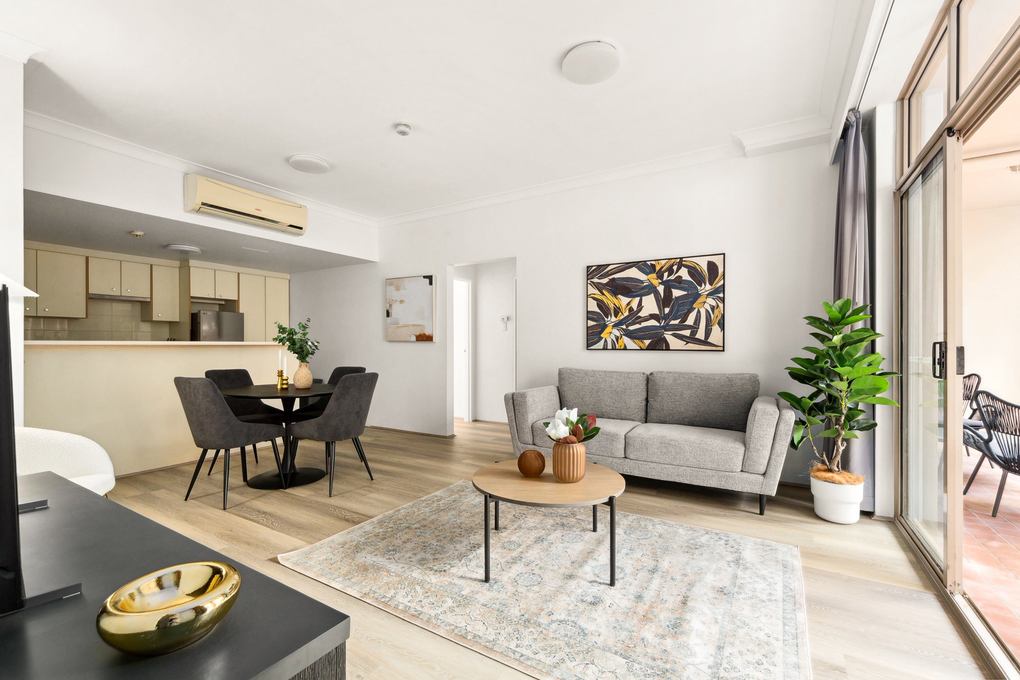 Furnished 2 Bedroom Apartment in Camperdown