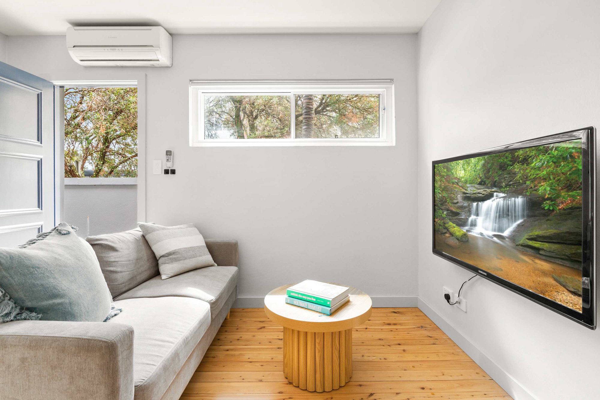 Furnished 1 Bedroom House in Coogee