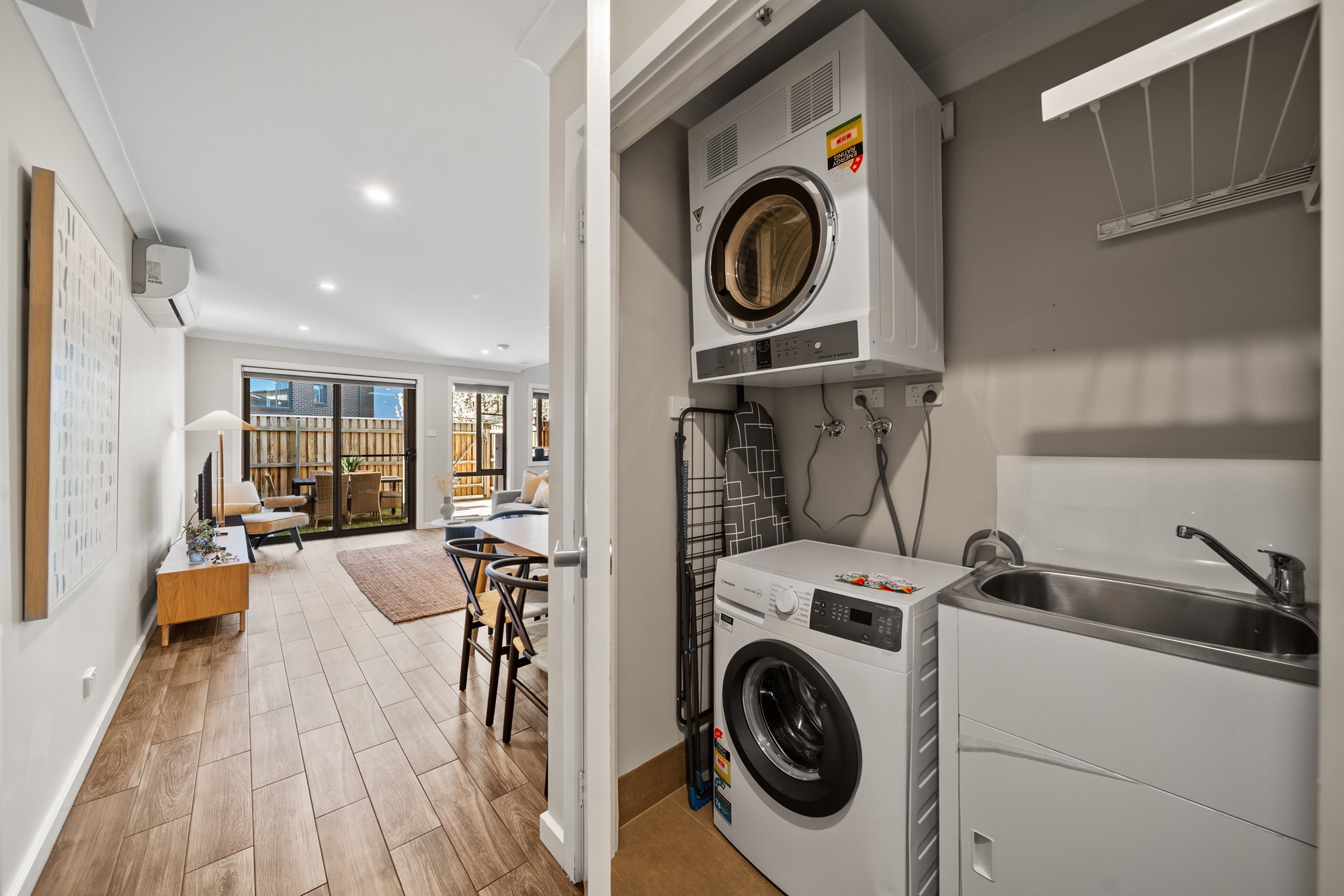 Furnished 3 Bedroom House in Coombs