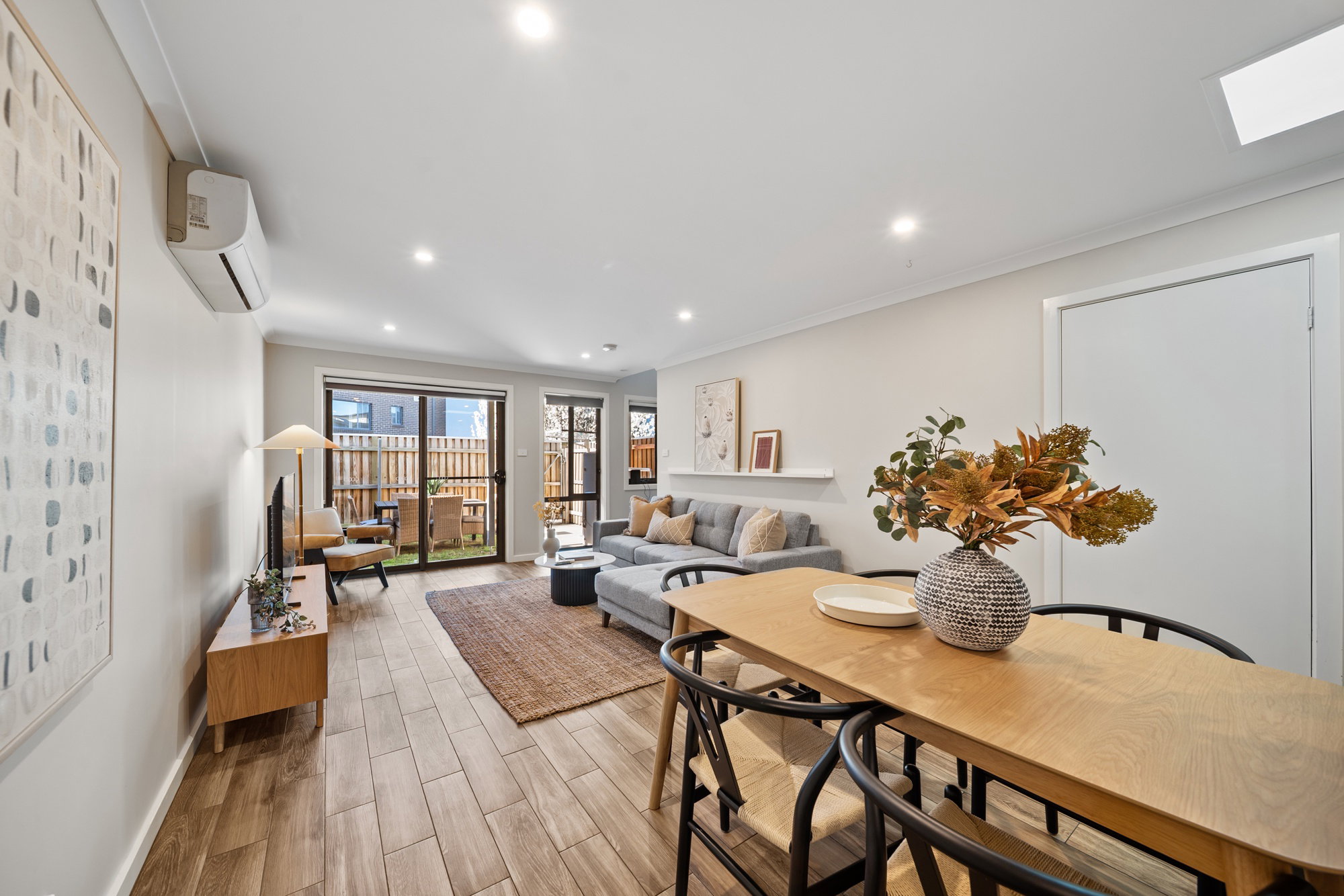 Furnished 3 Bedroom House in Coombs