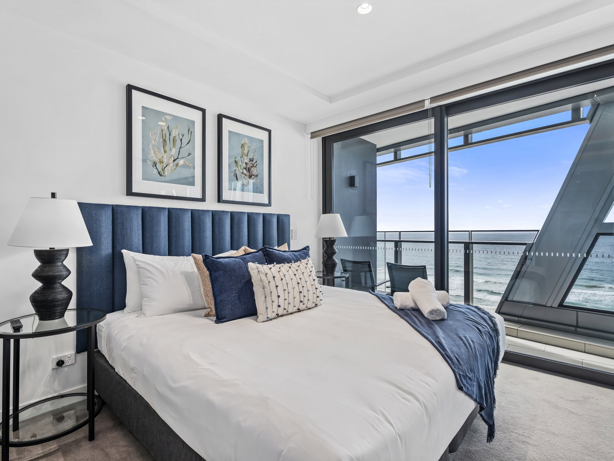 Furnished 1 Bedroom Apartment in Surfers Paradise