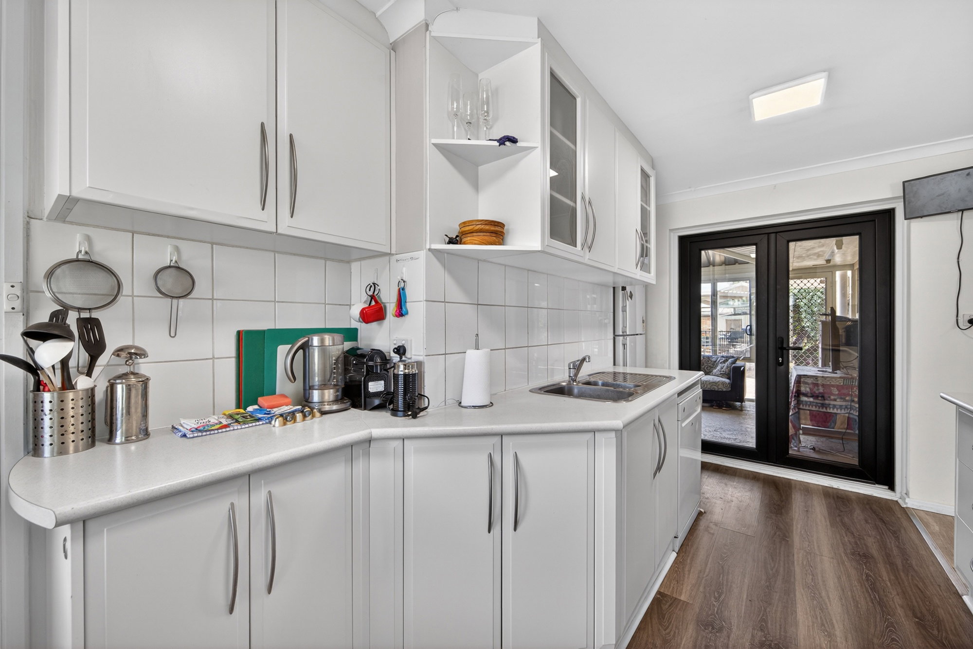 Furnished 2 Bedroom House in Safety Bay