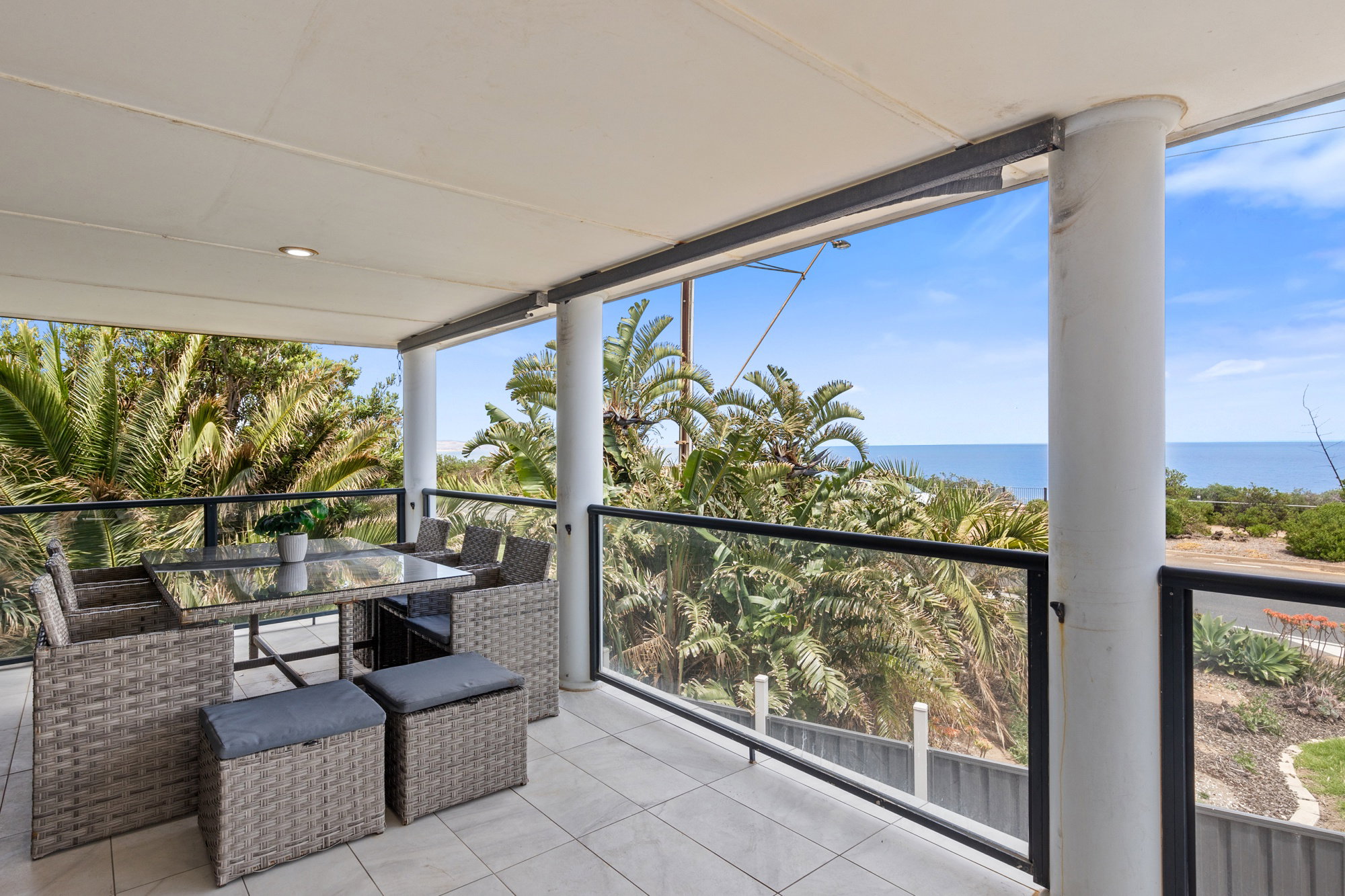 Furnished 5 Bedroom House in Seaford