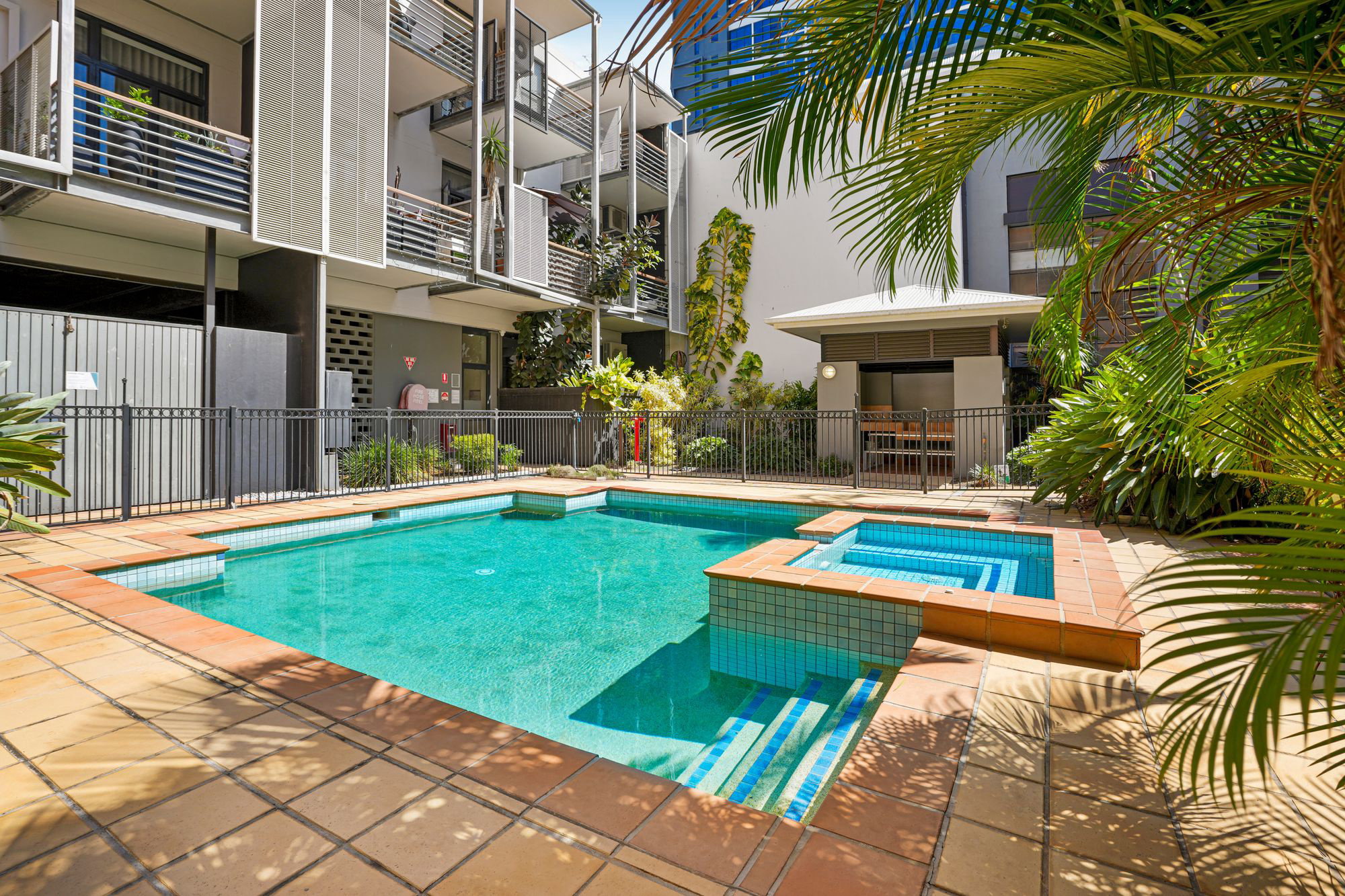 Furnished 1 Bedroom Apartment in Fortitude Valley
