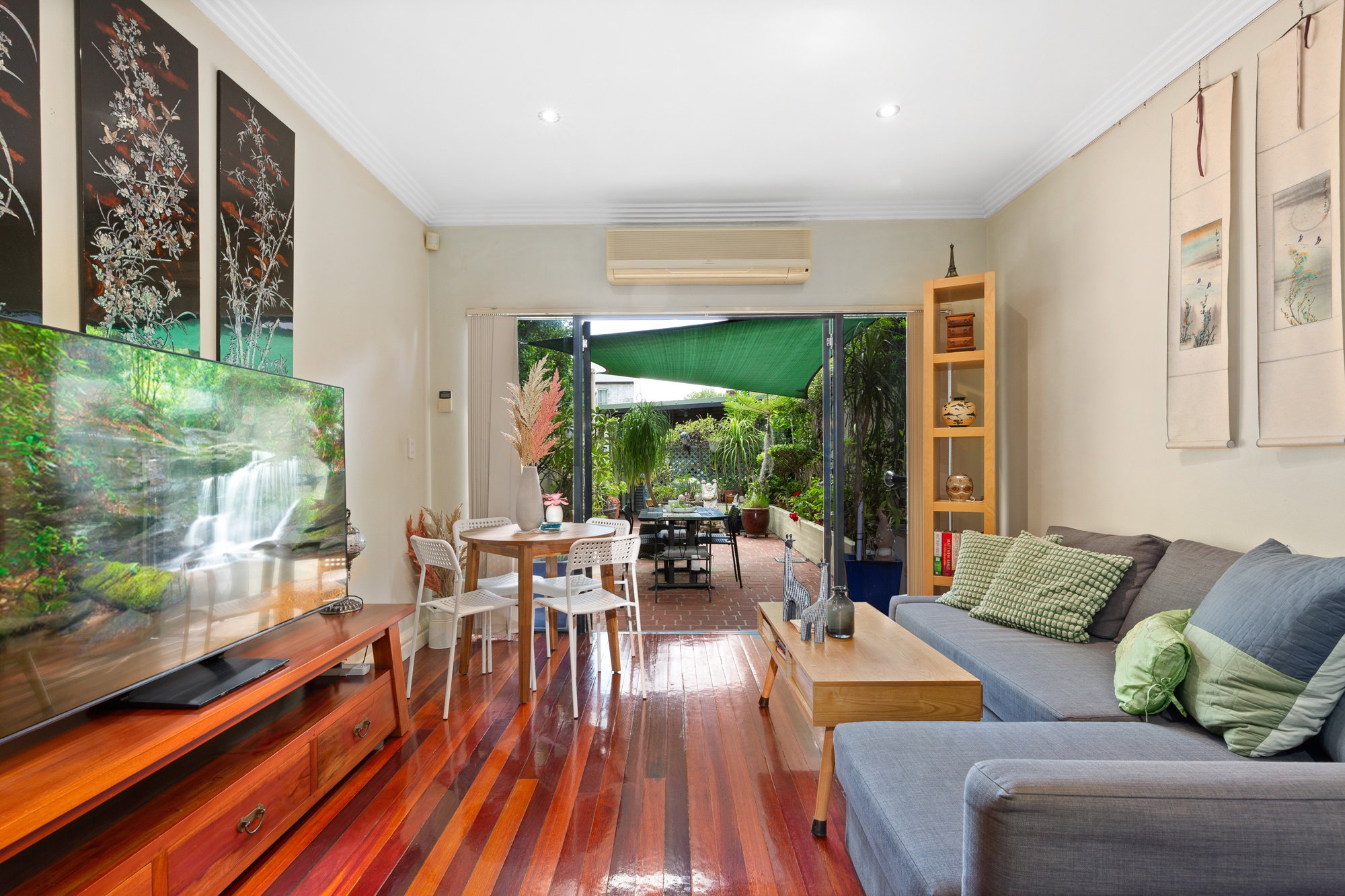 Furnished 2 Bedroom House in Alexandria
