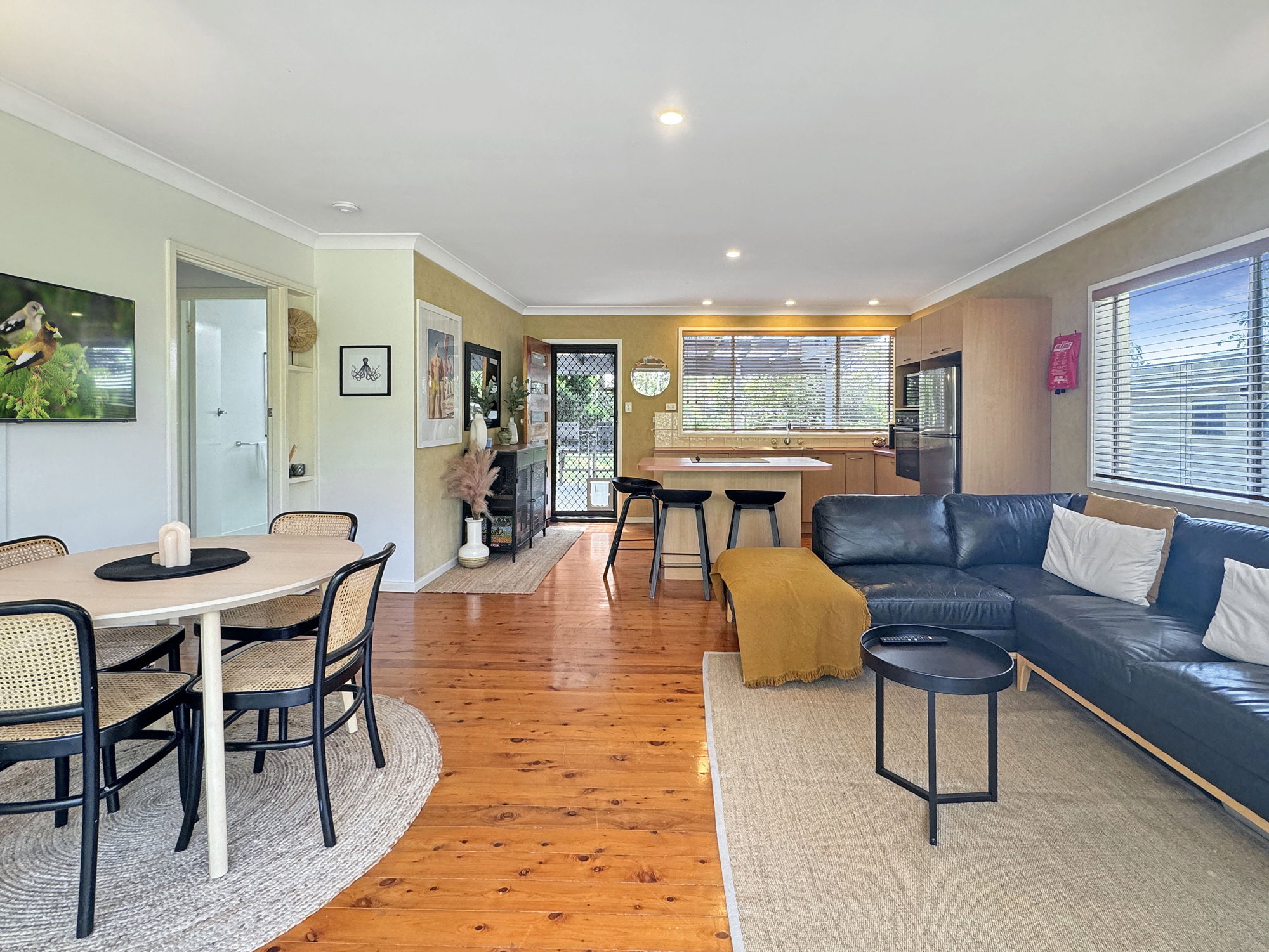Furnished 2 Bedroom House in Surf Beach