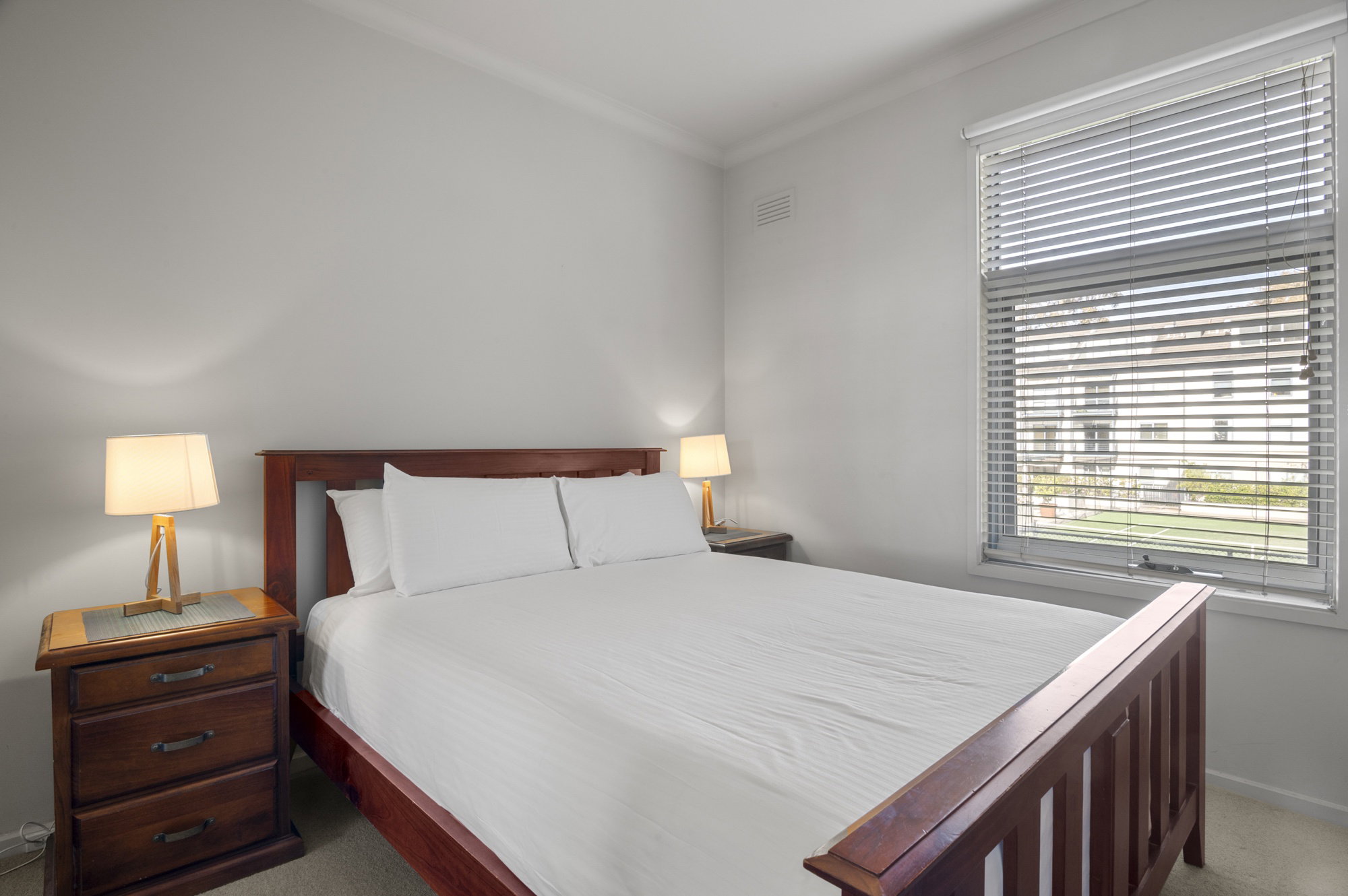 Furnished 2 Bedroom Apartment in Southbank