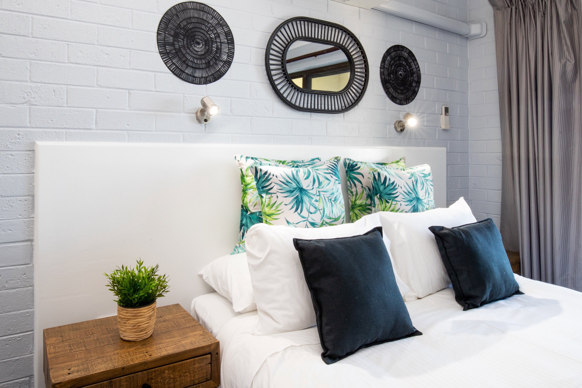 Furnished 1 Bedroom Rental in Batehaven