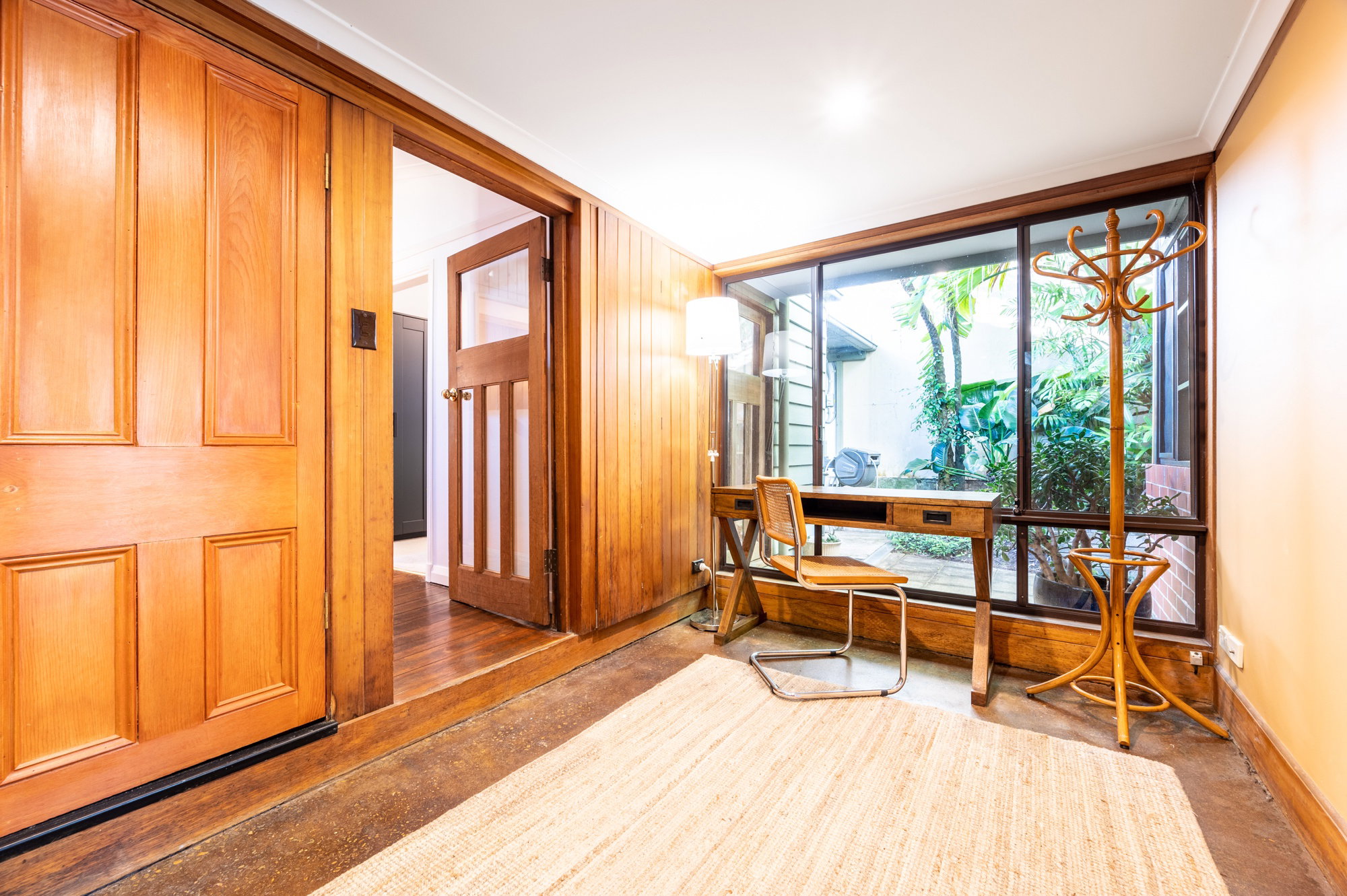 Furnished 4 Bedroom House in Queens Park