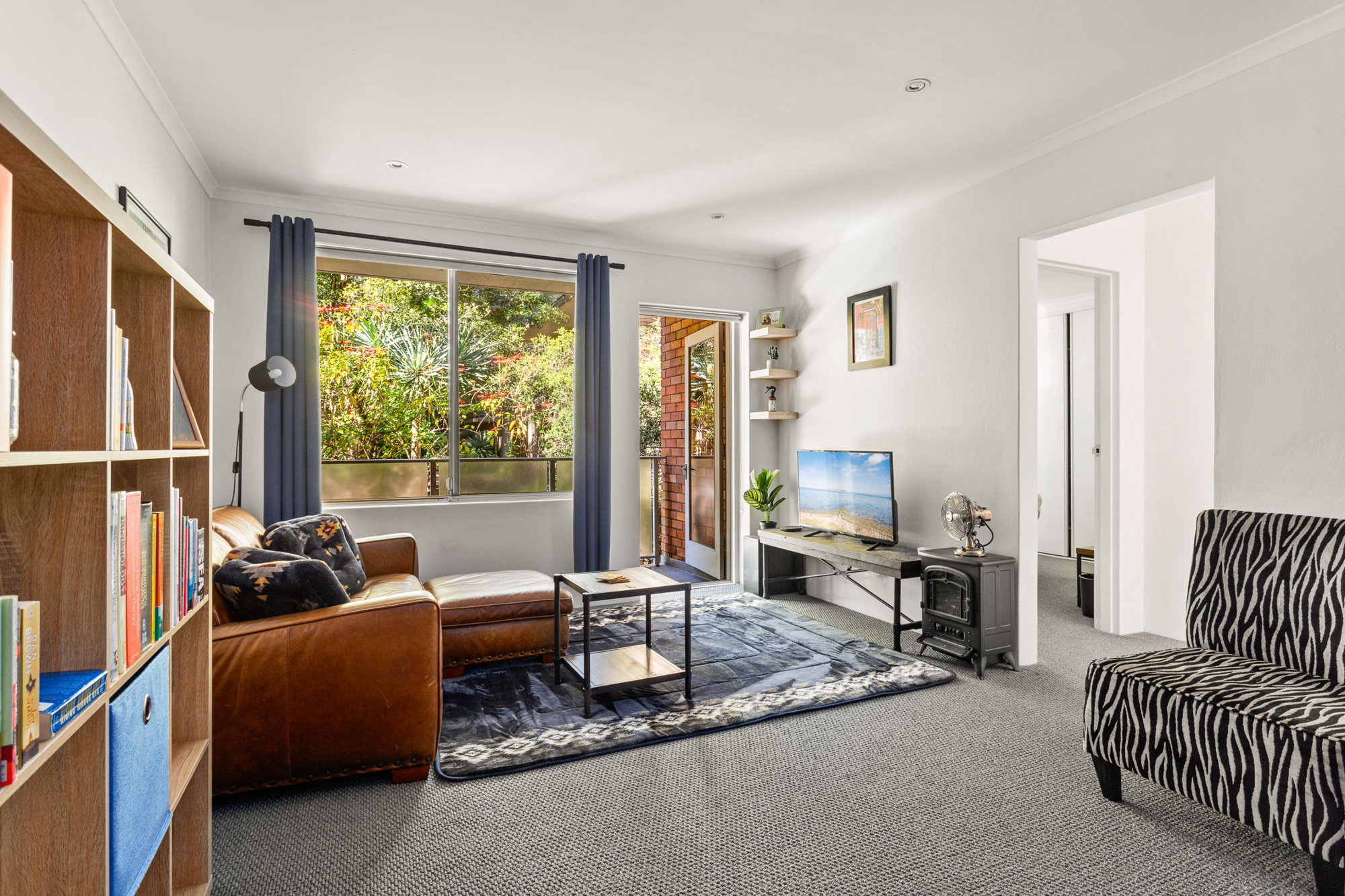 Furnished 2 Bedroom Apartment in Lane Cove North