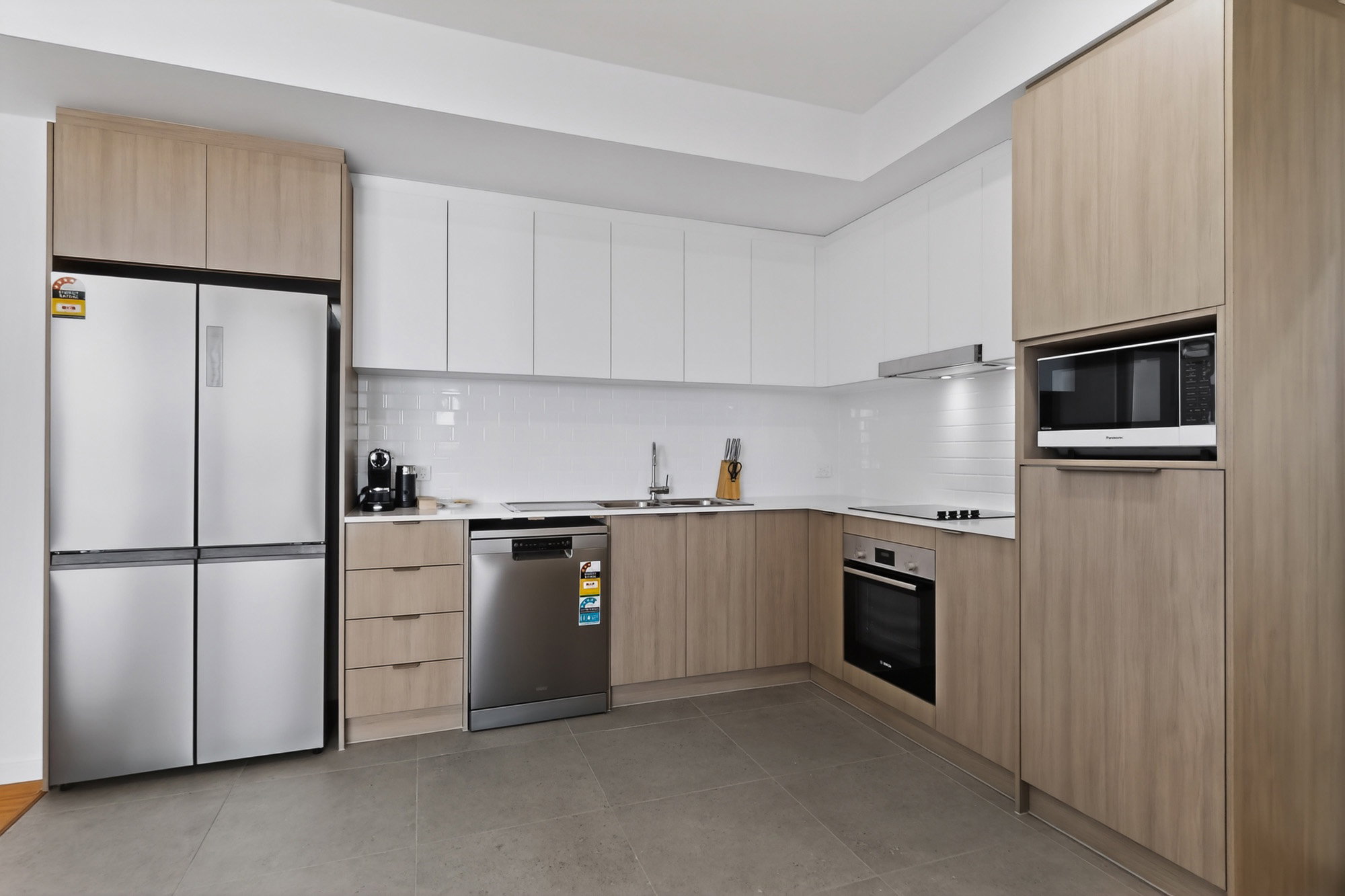 Furnished 3 Bedroom Apartment in Cannington