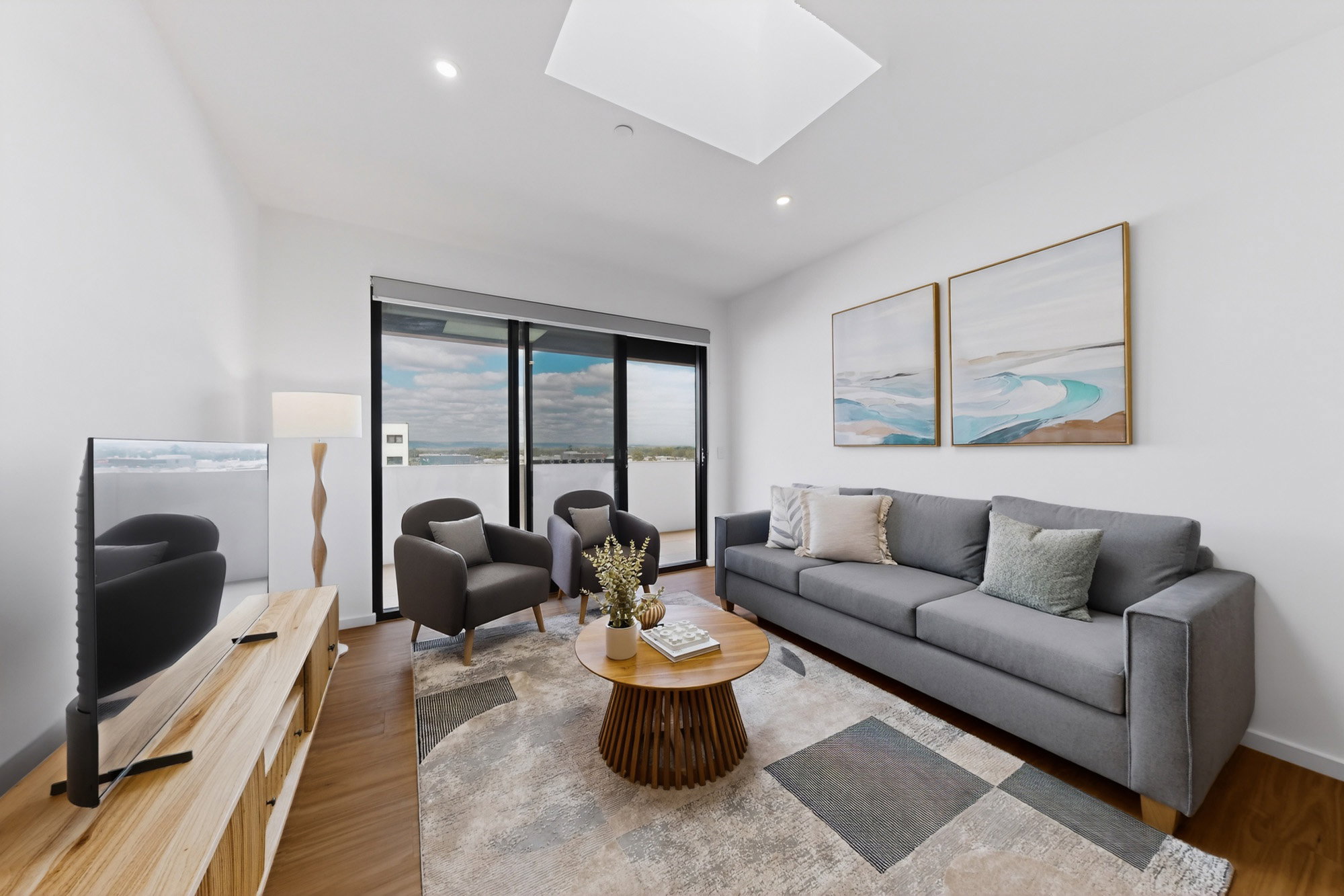 Furnished 3 Bedroom Apartment in Cannington