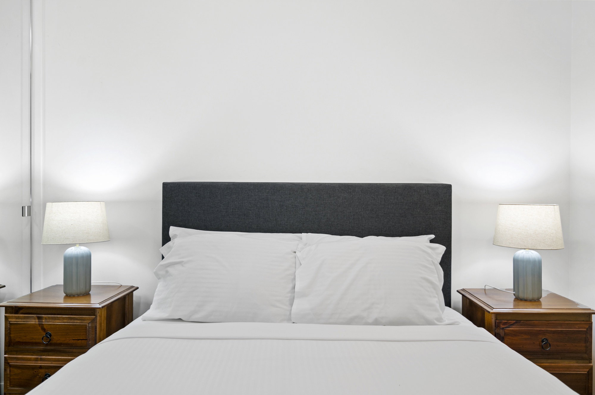 Furnished 1 Bedroom Apartment in Docklands