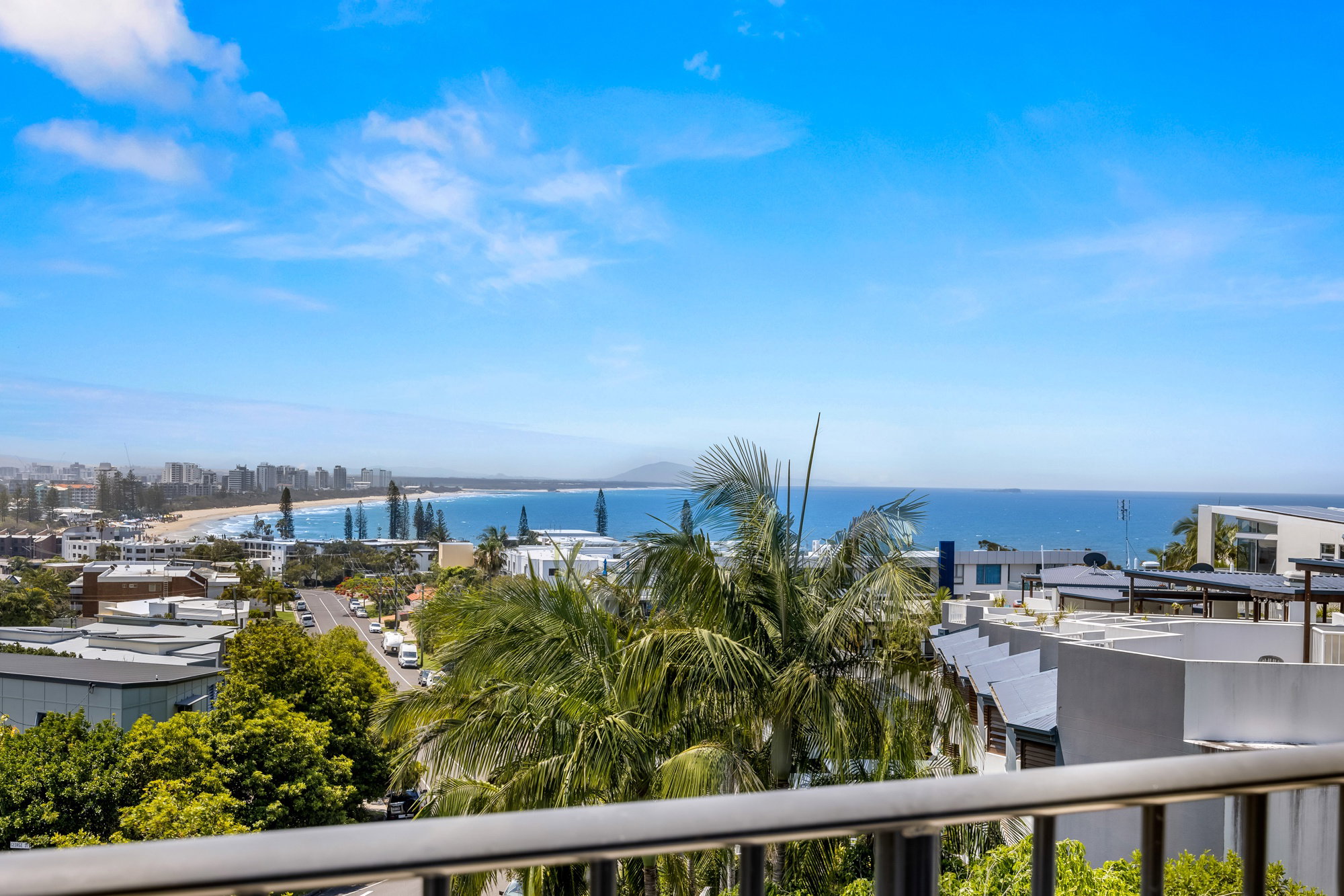 Furnished 2 Bedroom Apartment in Alexandra Headland
