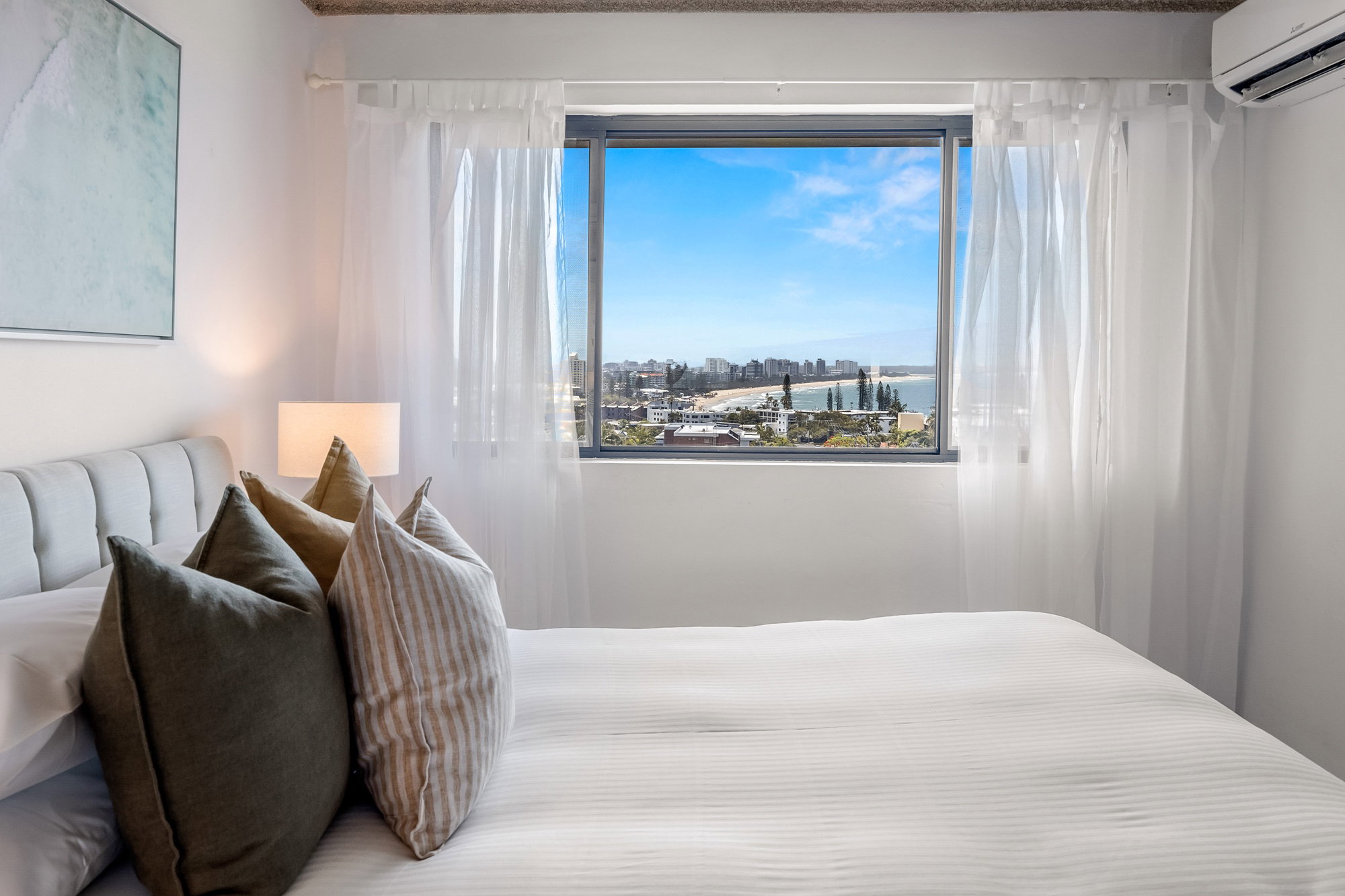 Furnished 2 Bedroom Apartment in Alexandra Headland