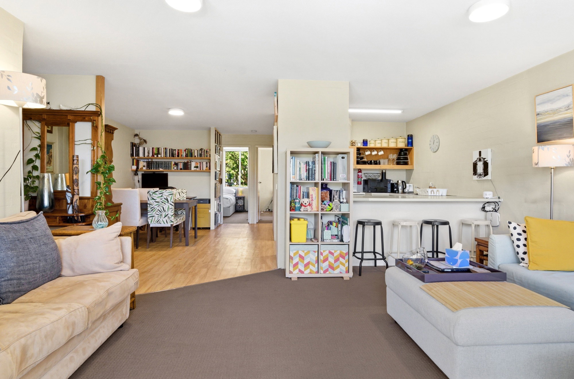 Furnished 2 Bedroom Apartment in Kingston