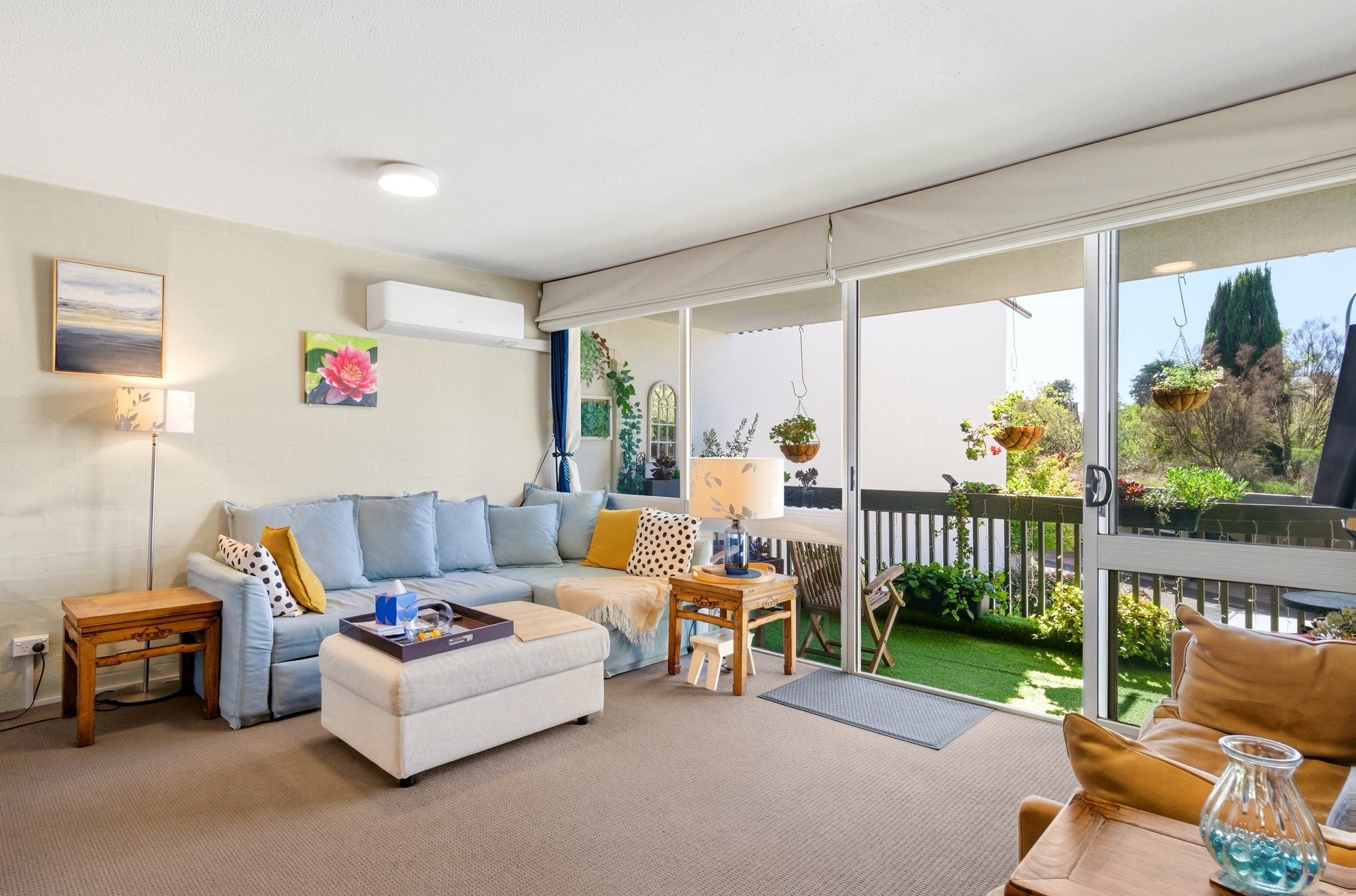 Furnished 2 Bedroom Apartment in Kingston