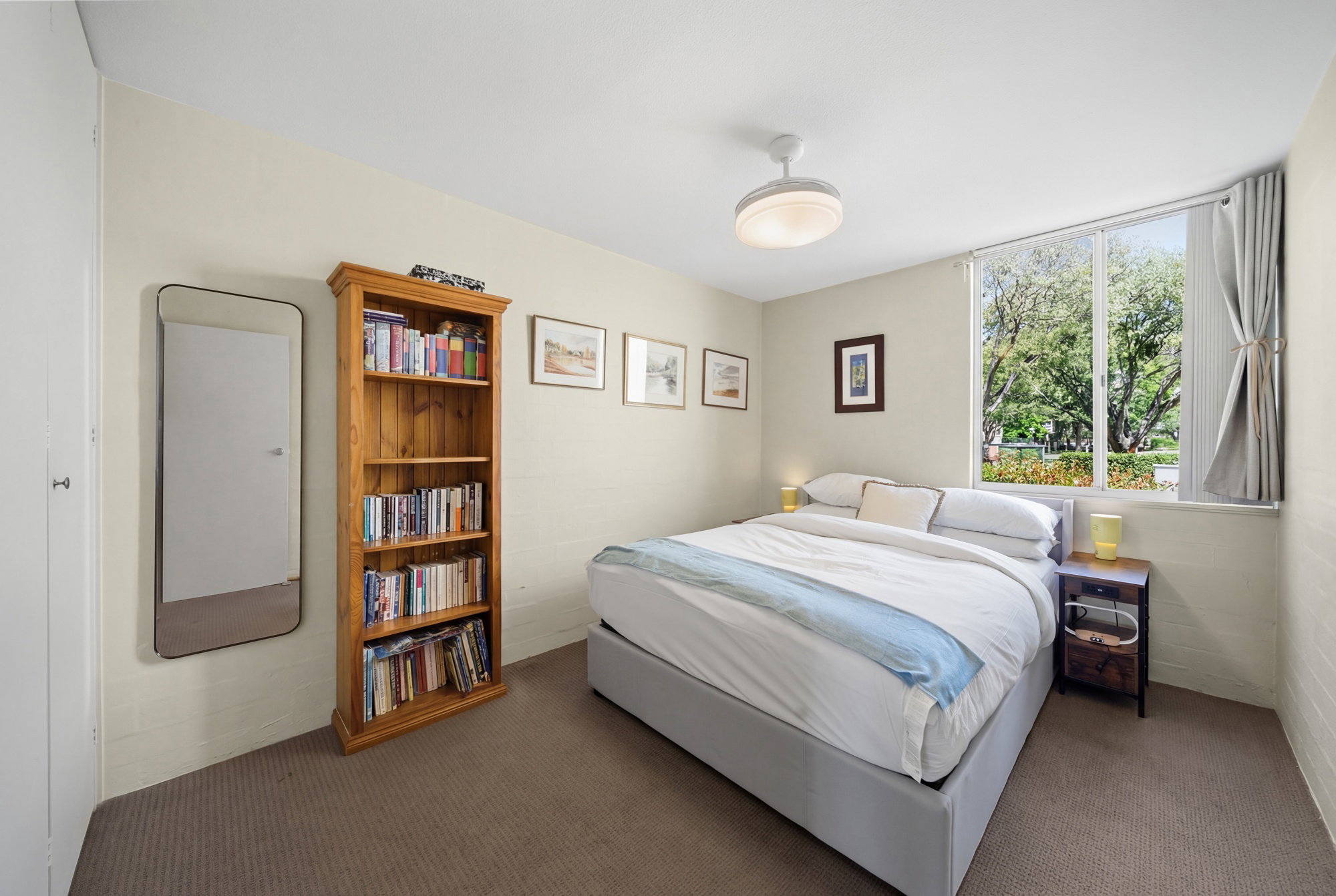 Furnished 2 Bedroom Apartment in Kingston