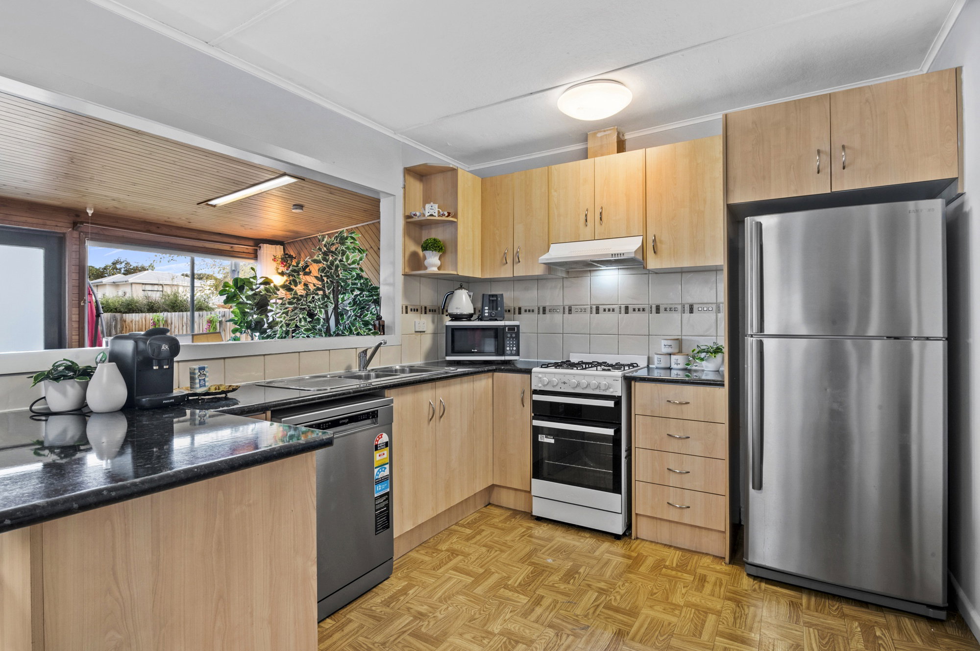 Furnished 4 Bedroom House in Footscray