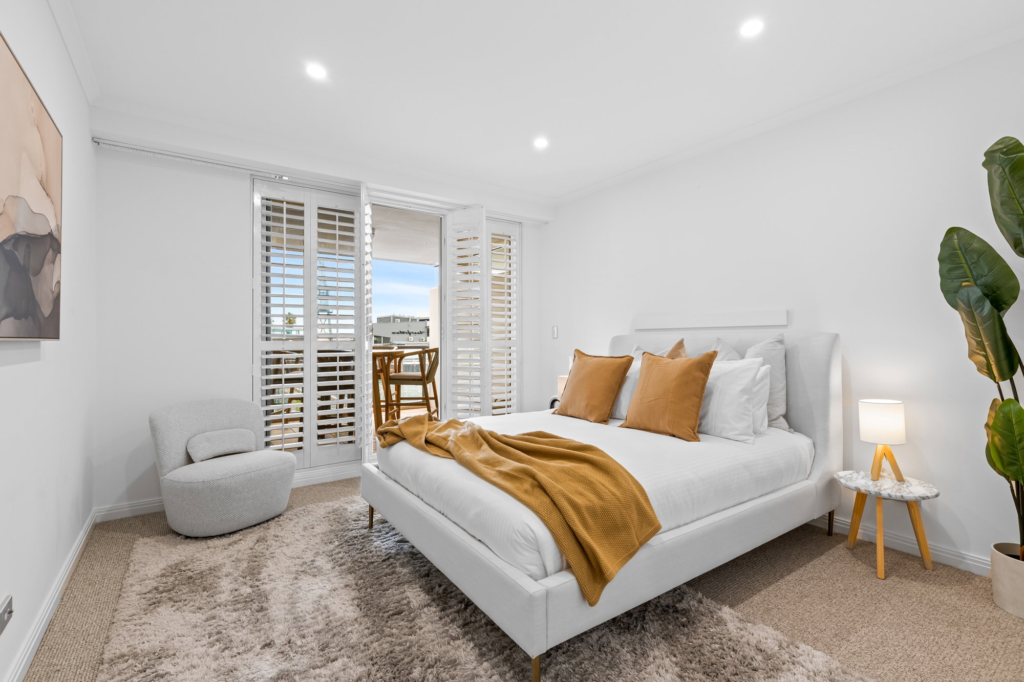 Furnished 3 Bedroom Apartment in Port Melbourne