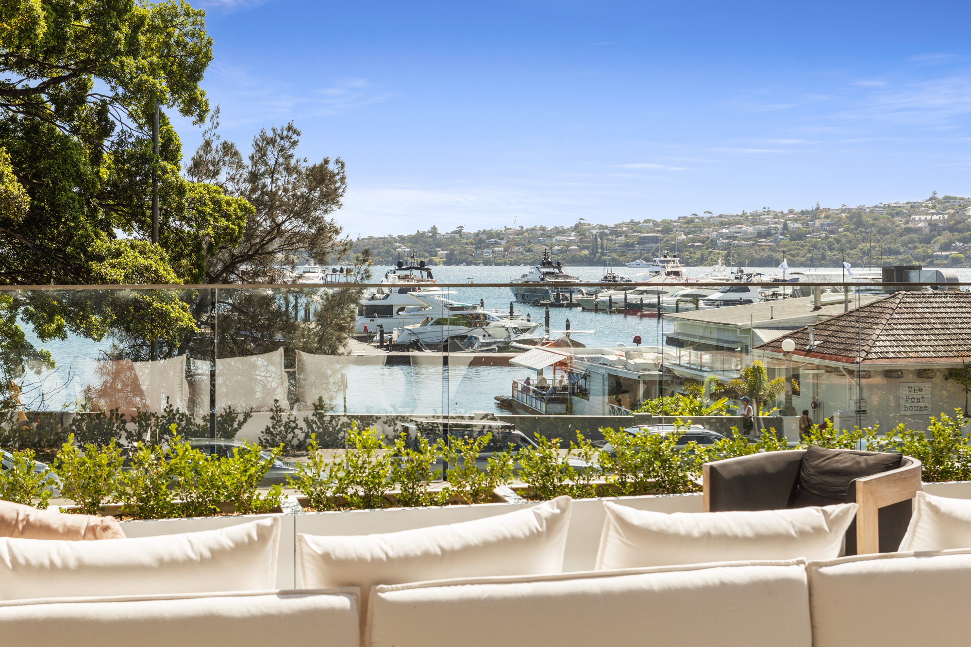 Furnished 2 Bedroom Apartment in Rose Bay