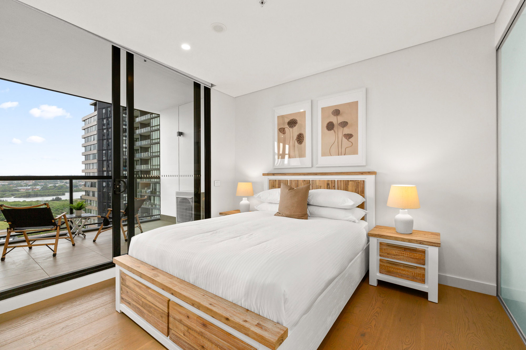 Furnished 1 Bedroom Apartment in Wentworth Point