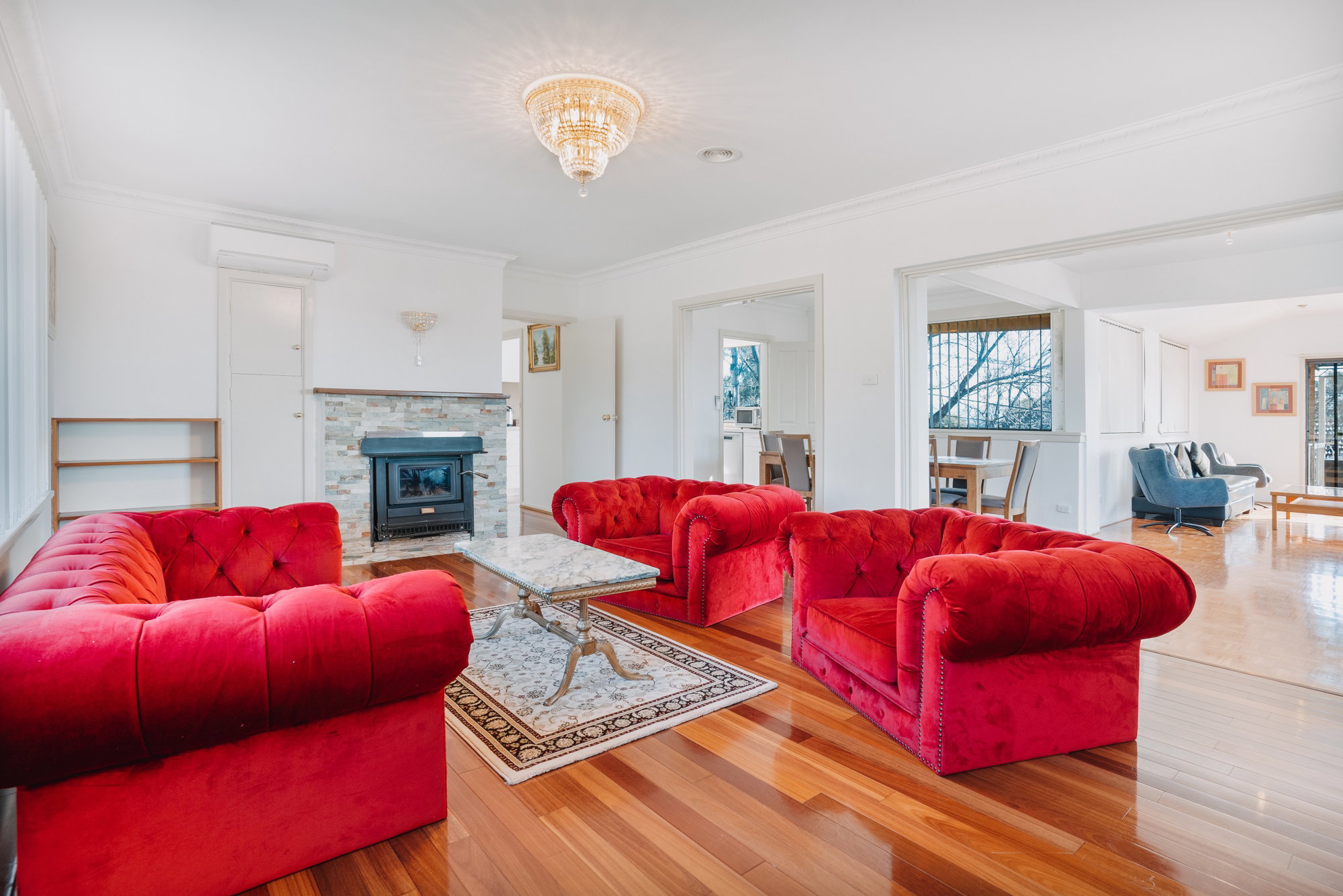 Furnished 5 Bedroom House in Deakin