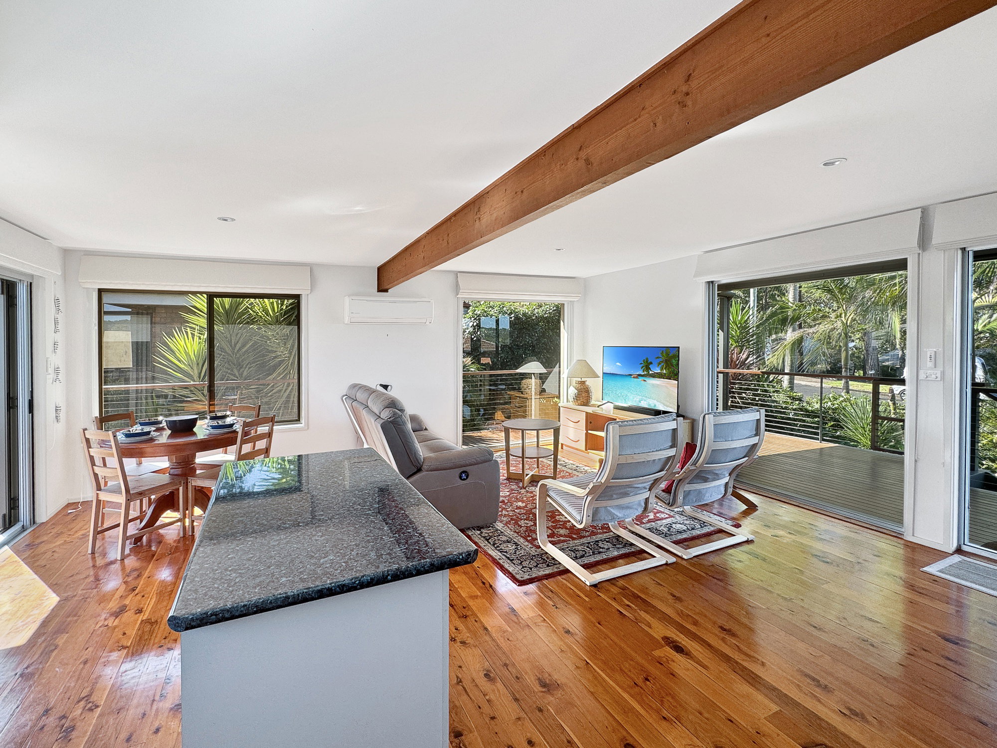 Furnished 3 Bedroom House in Surf Beach