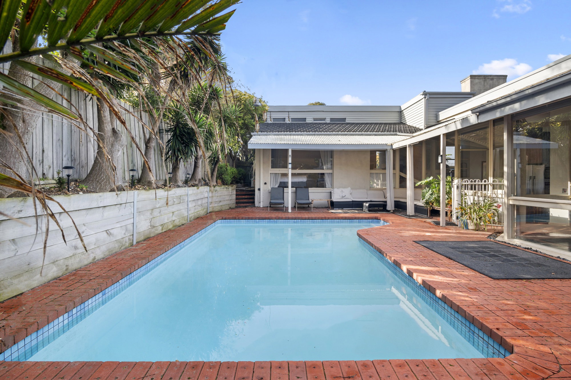 Furnished 5 Bedroom House in Beaumaris