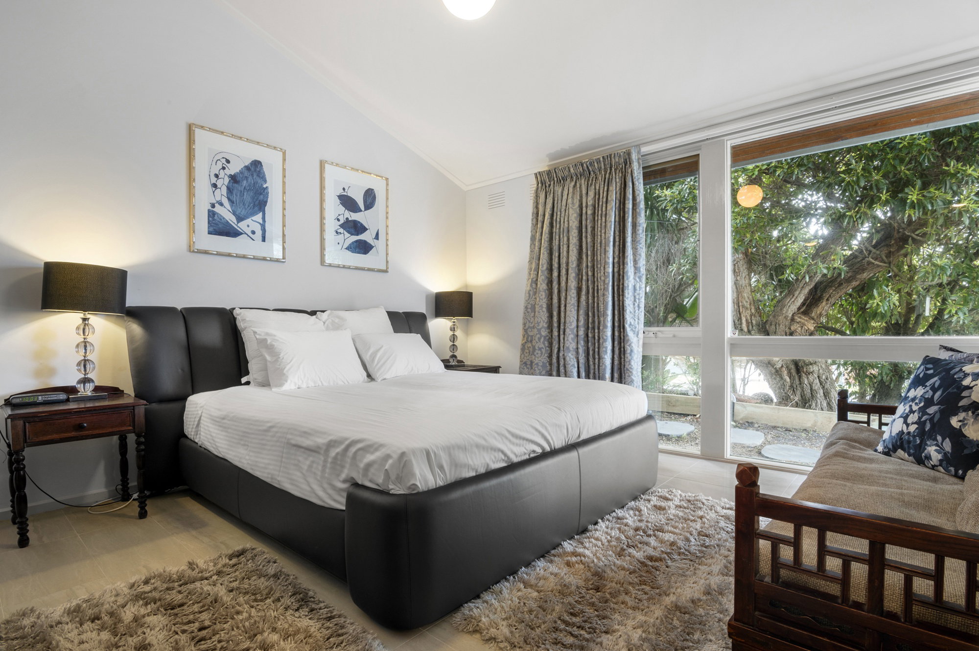 Furnished 5 Bedroom House in Beaumaris
