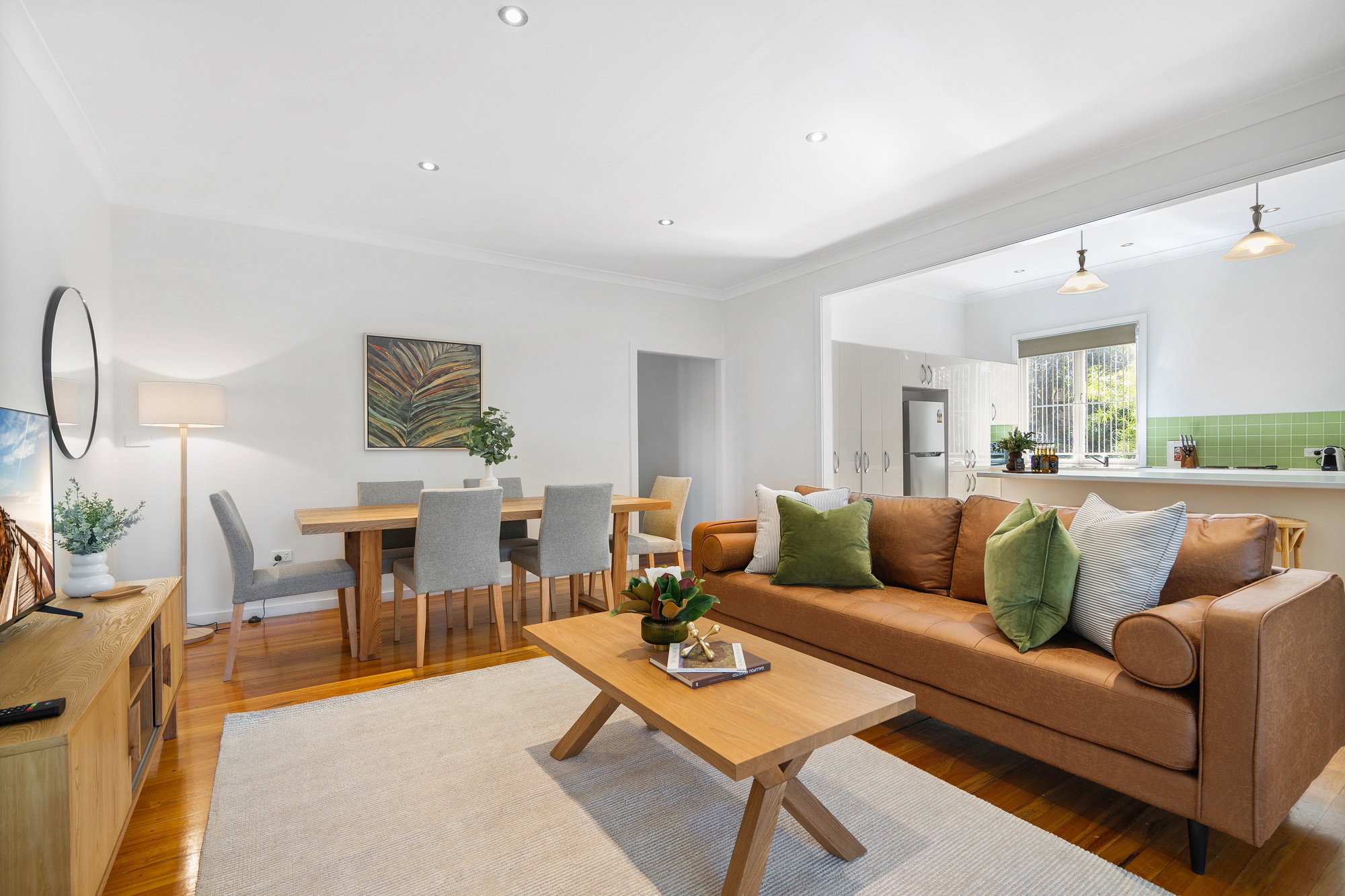 Furnished 3 Bedroom Apartment in Ashgrove