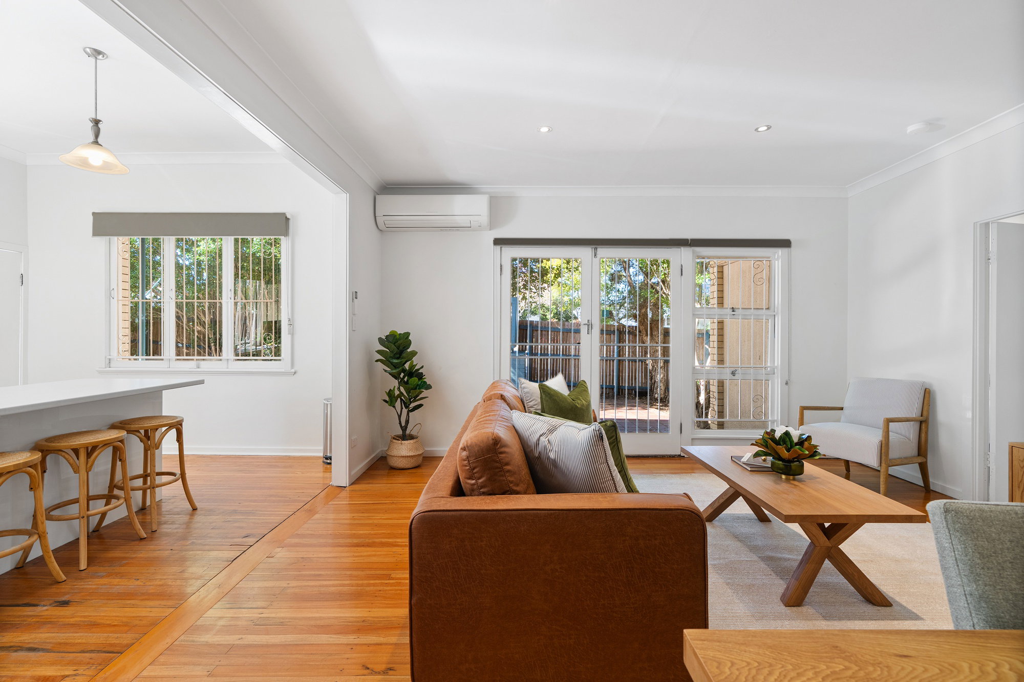 Furnished 3 Bedroom Apartment in Ashgrove