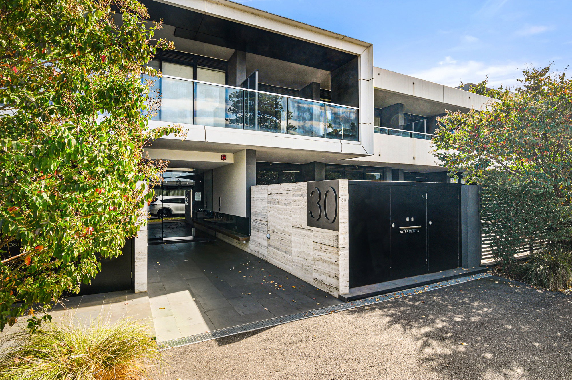 Furnished 1 Bedroom Apartment in Ascot Vale