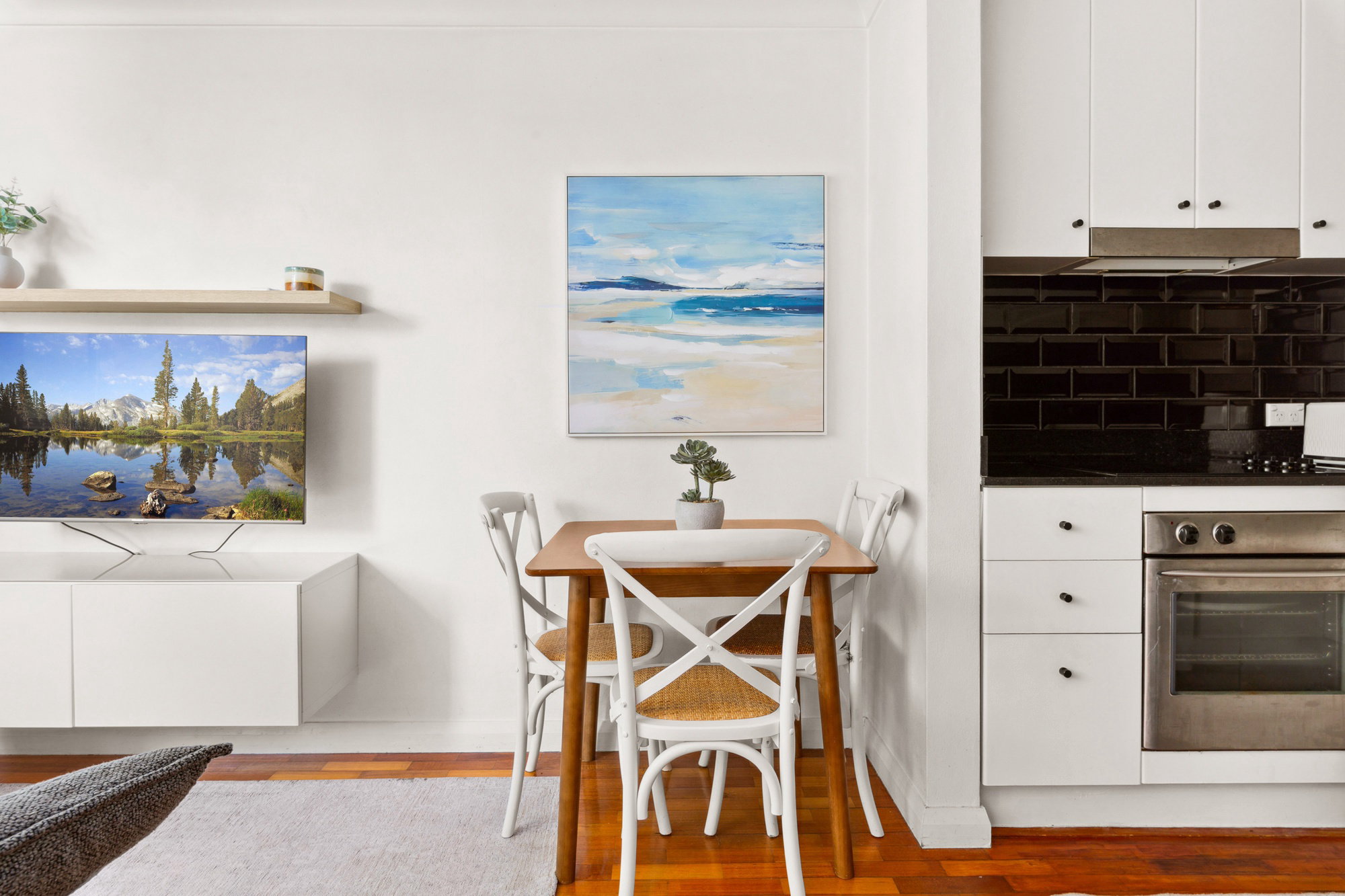 Furnished 1 Bedroom Rental in Surry Hills
