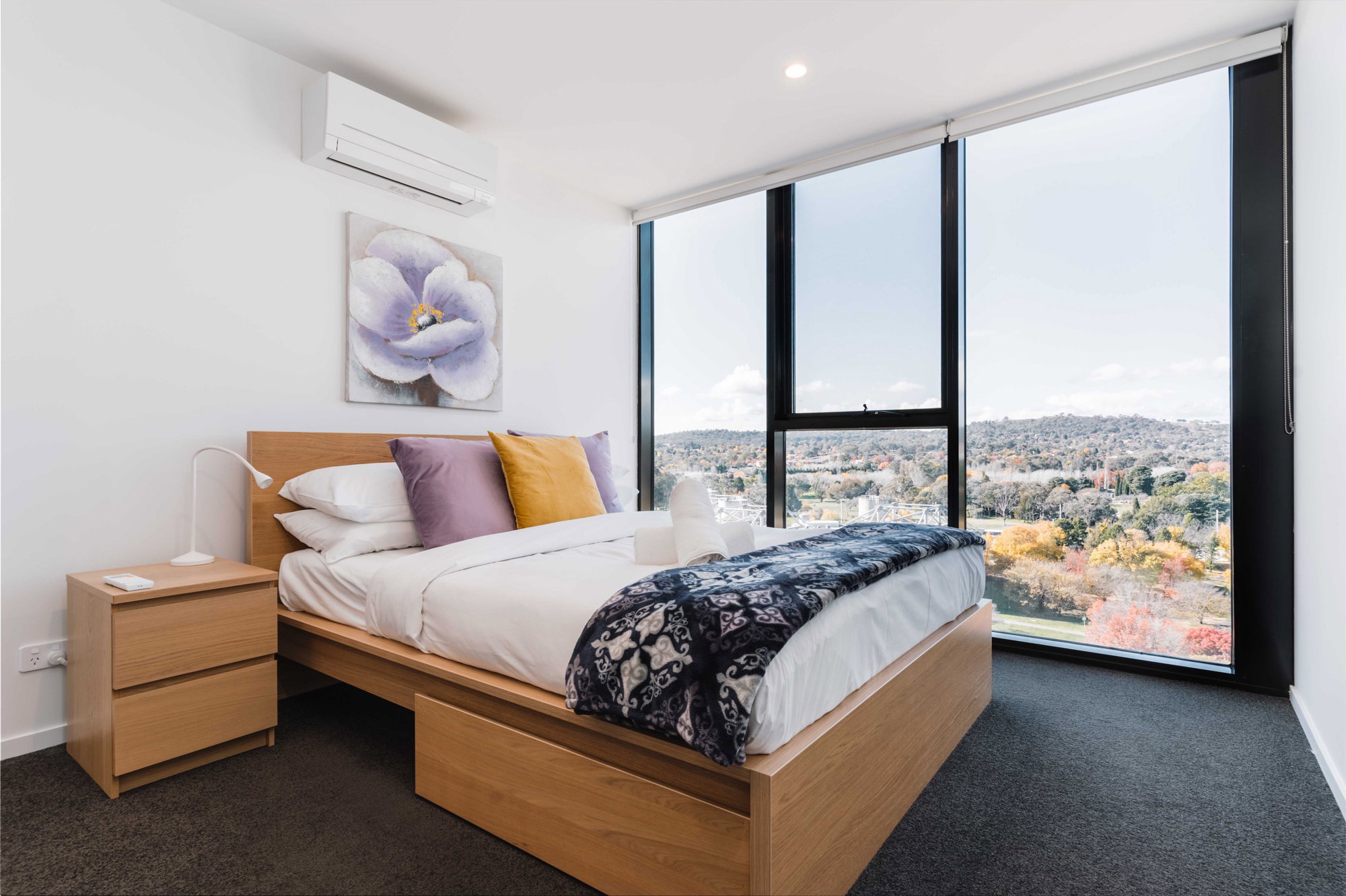 Furnished 2 Bedroom Apartment in Phillip