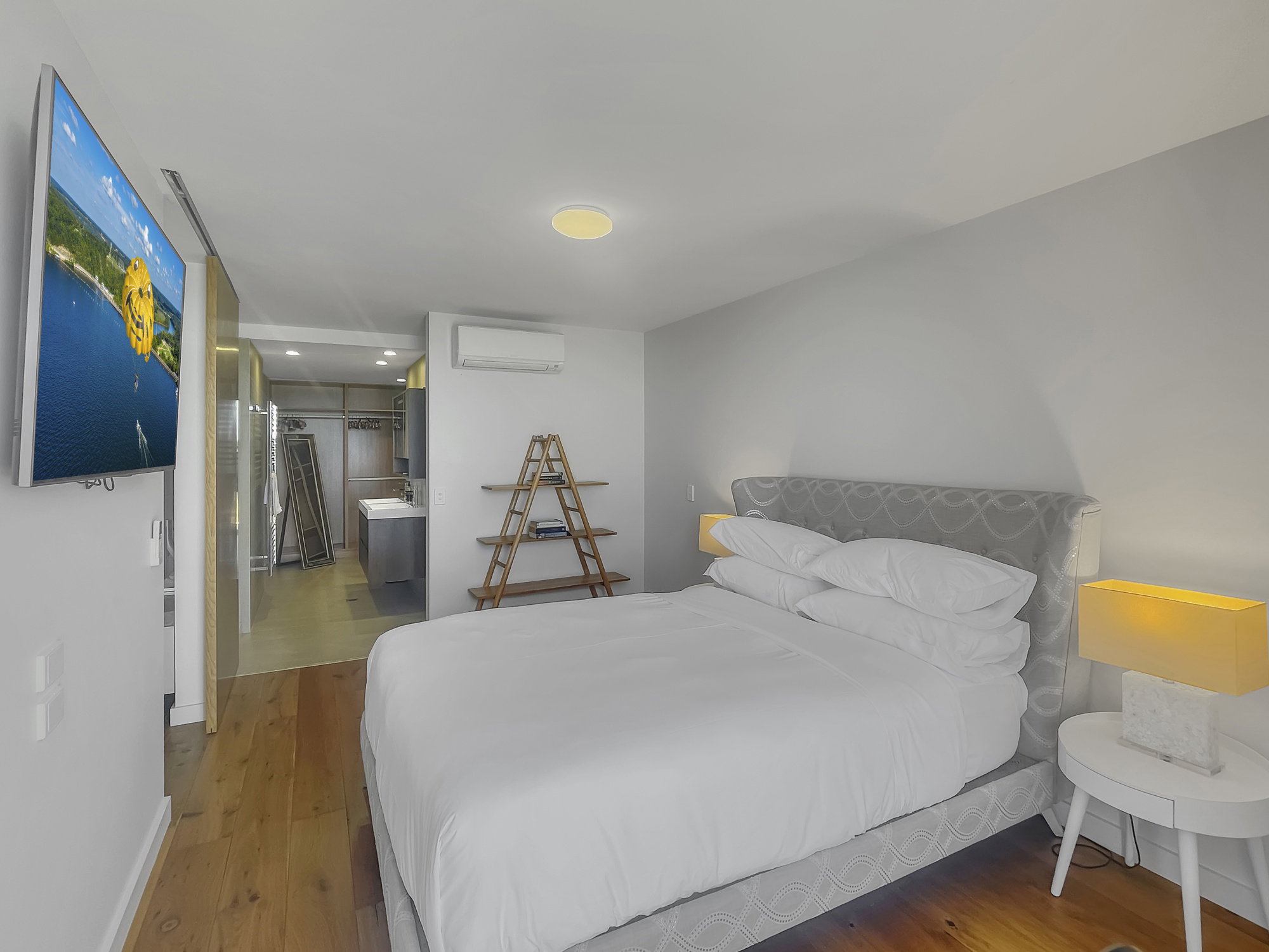 Furnished 2 Bedroom Apartment in Batemans Bay