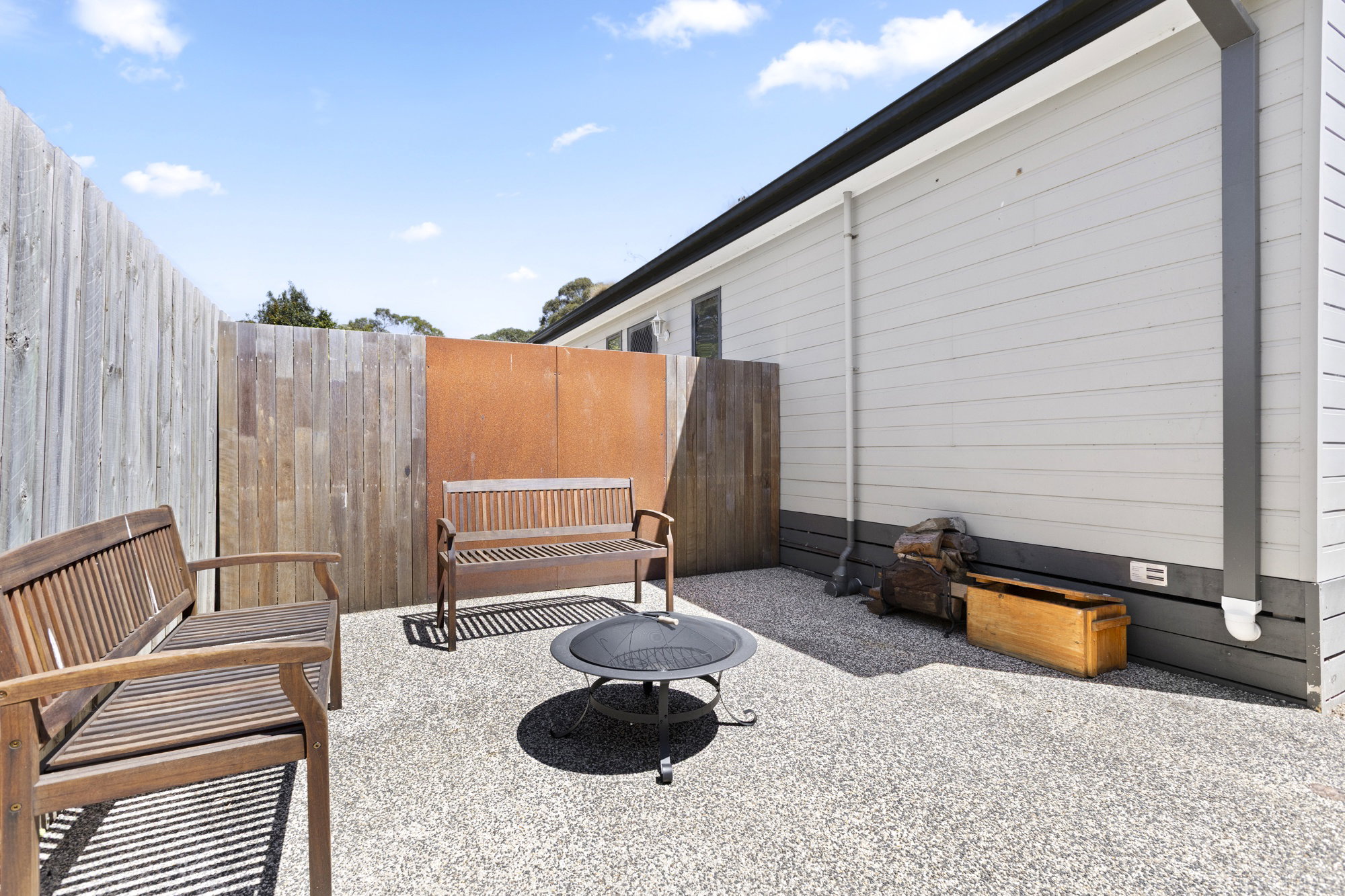 Furnished 2 Bedroom Apartment in Portarlington