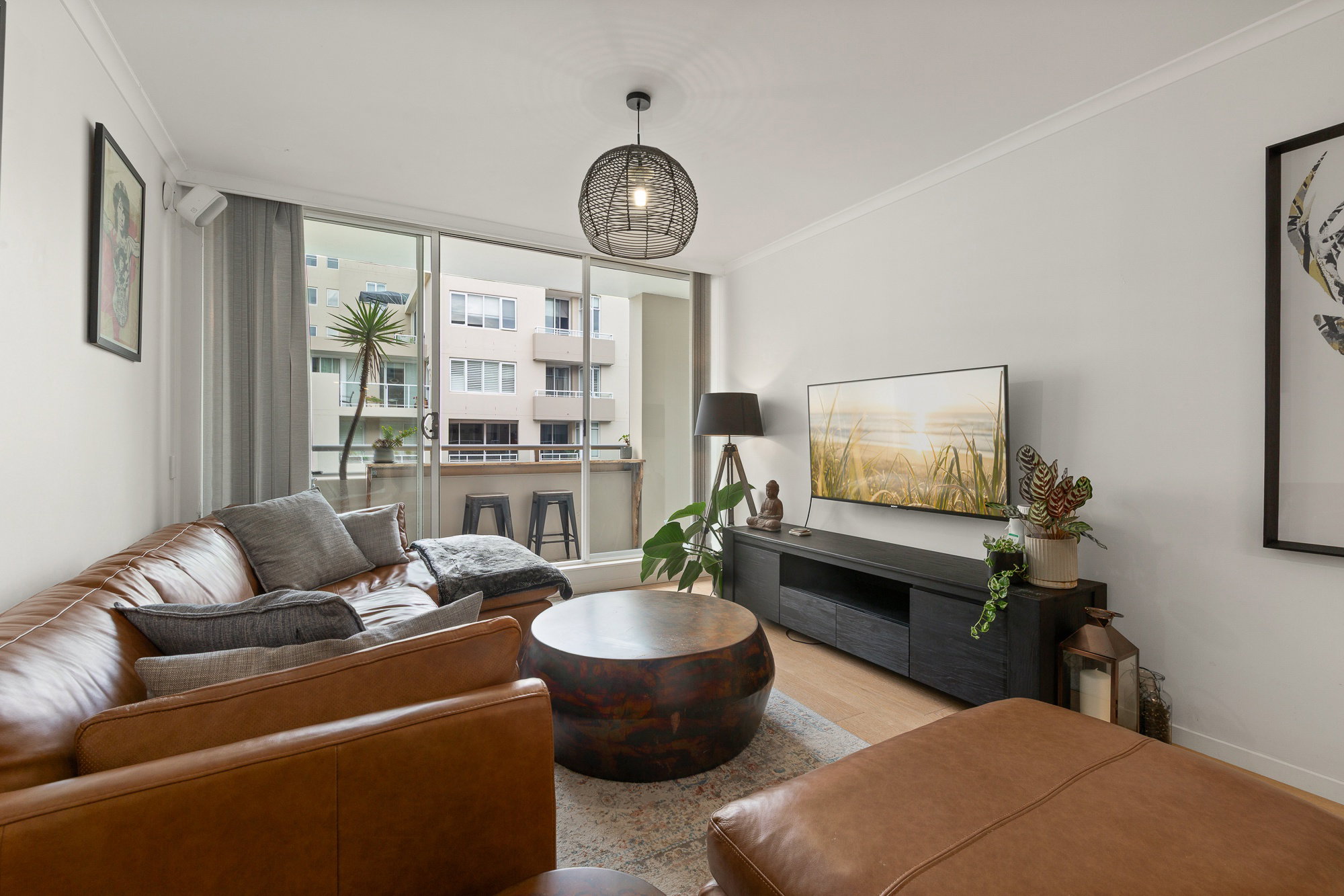 Furnished 1 Bedroom Apartment in Manly