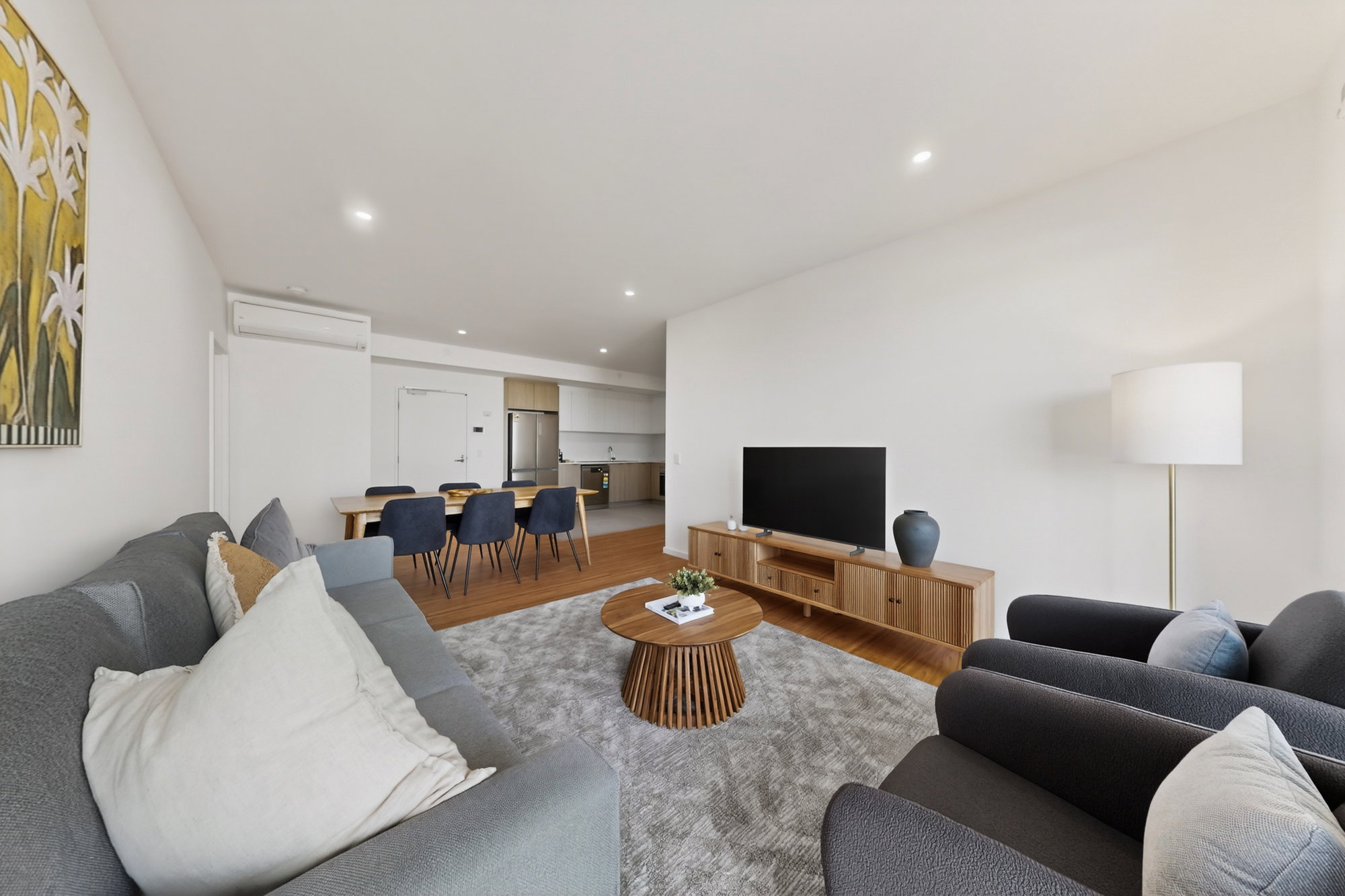 Furnished 3 Bedroom Apartment in Cannington