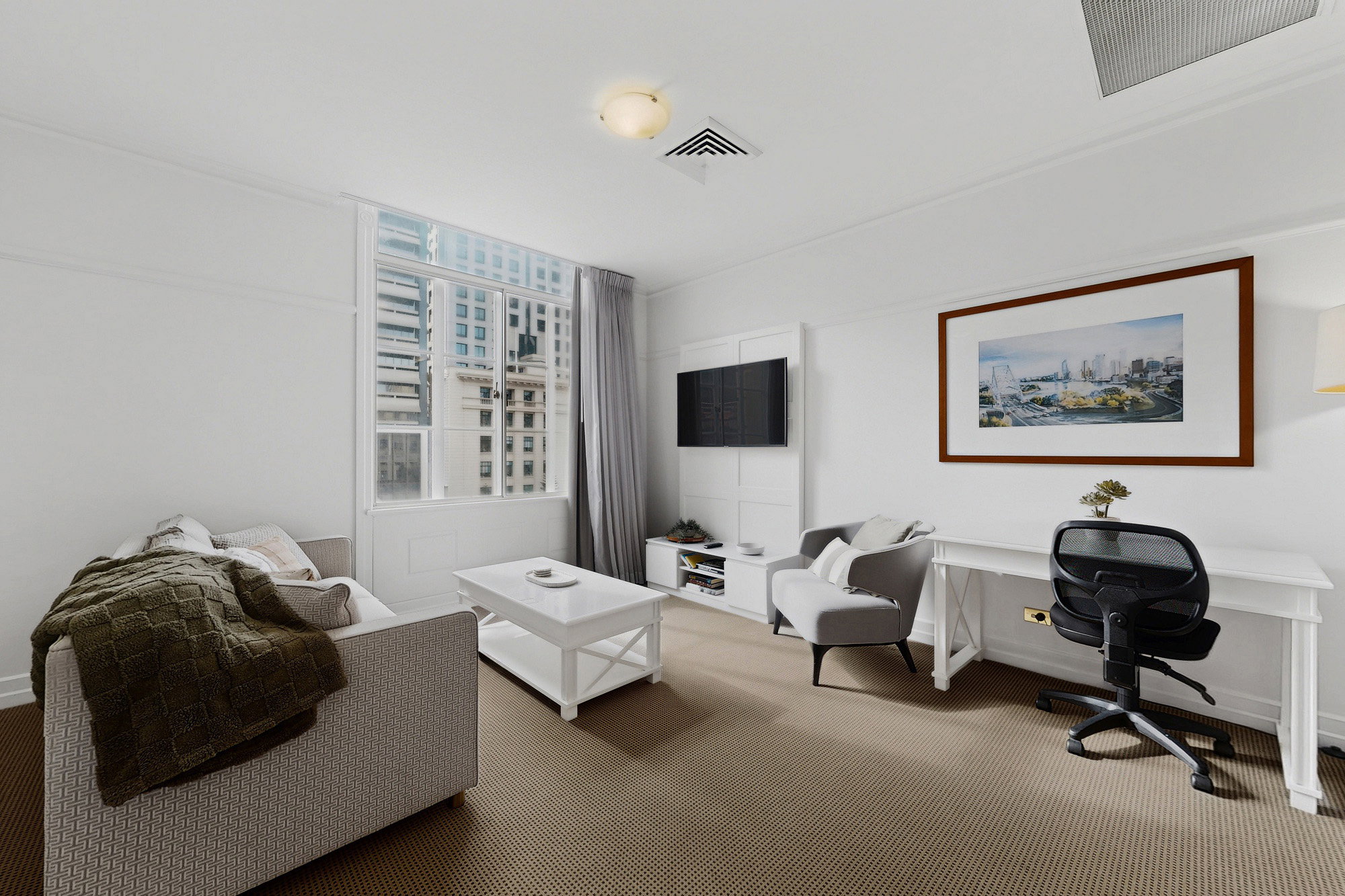 Furnished 1 Bedroom Apartment in Brisbane City