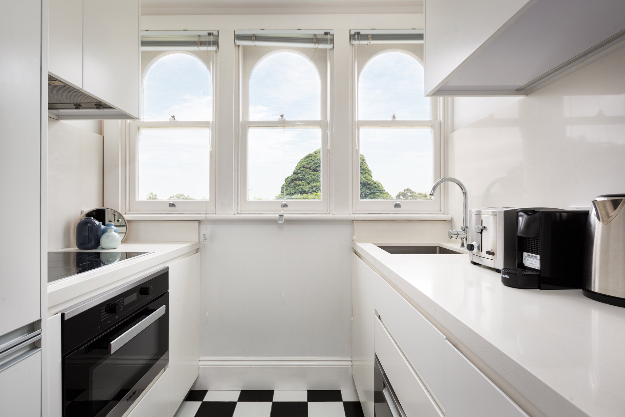 Furnished 1 Bedroom Rental in Fairfield West