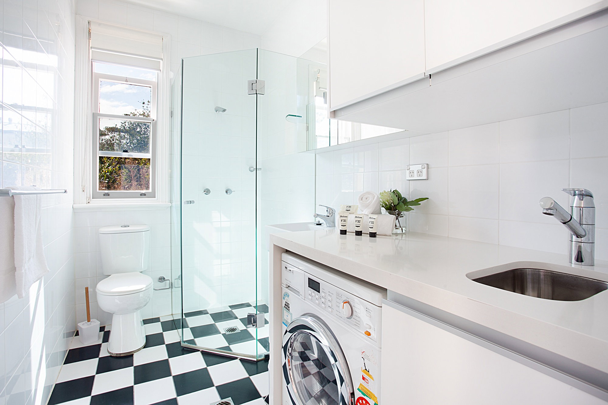Furnished 1 Bedroom Apartment in Glebe